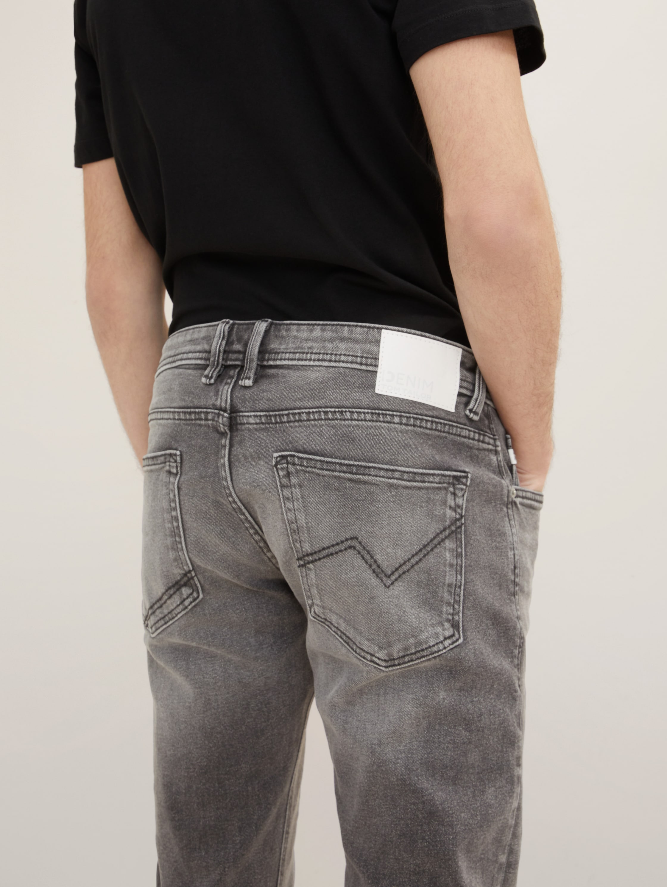 Jean TTPIERS slim - used light stone grey denim - Vue détaillée du modèle