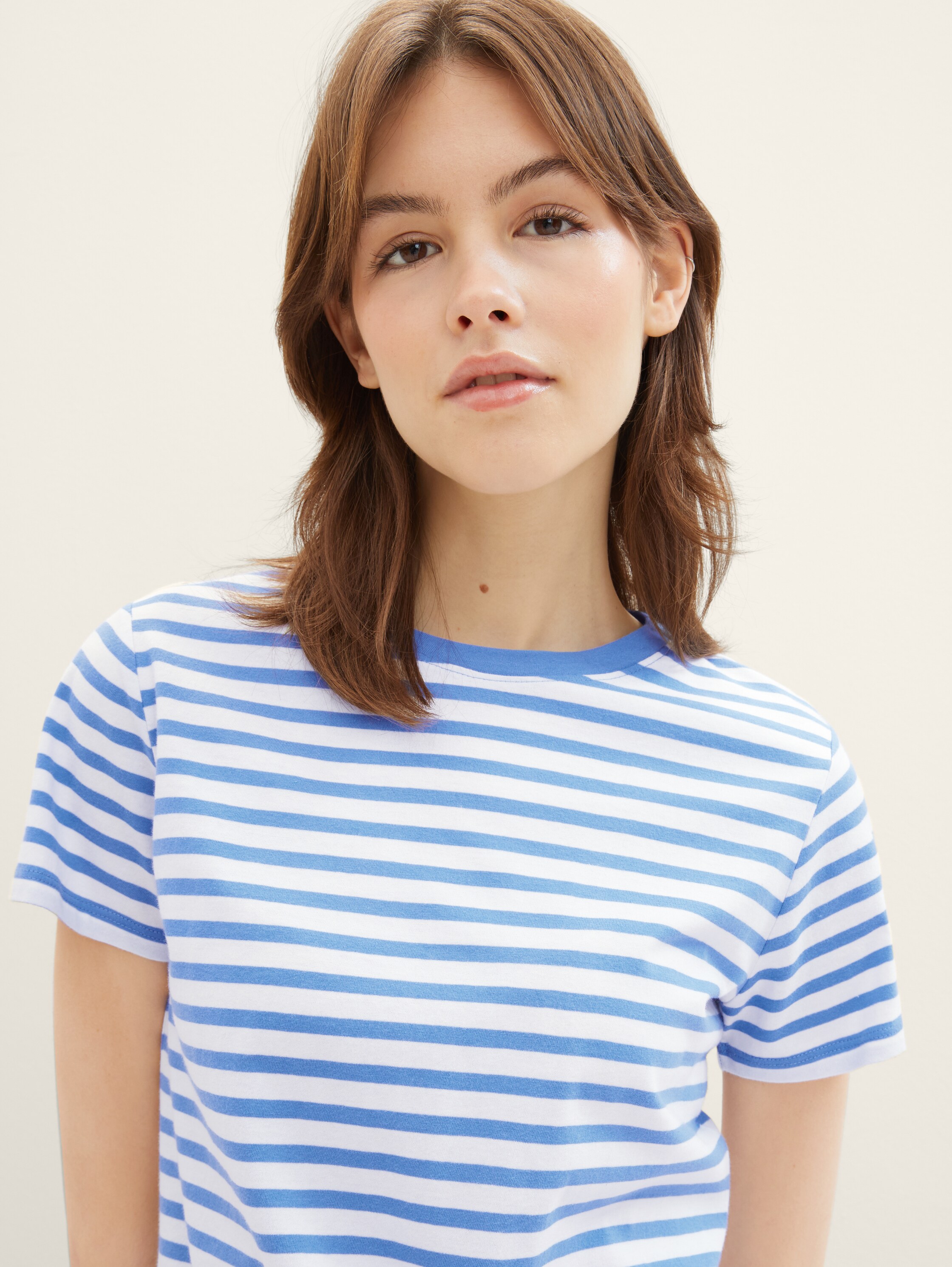 T-Shirt mit Streifenmuster - 6