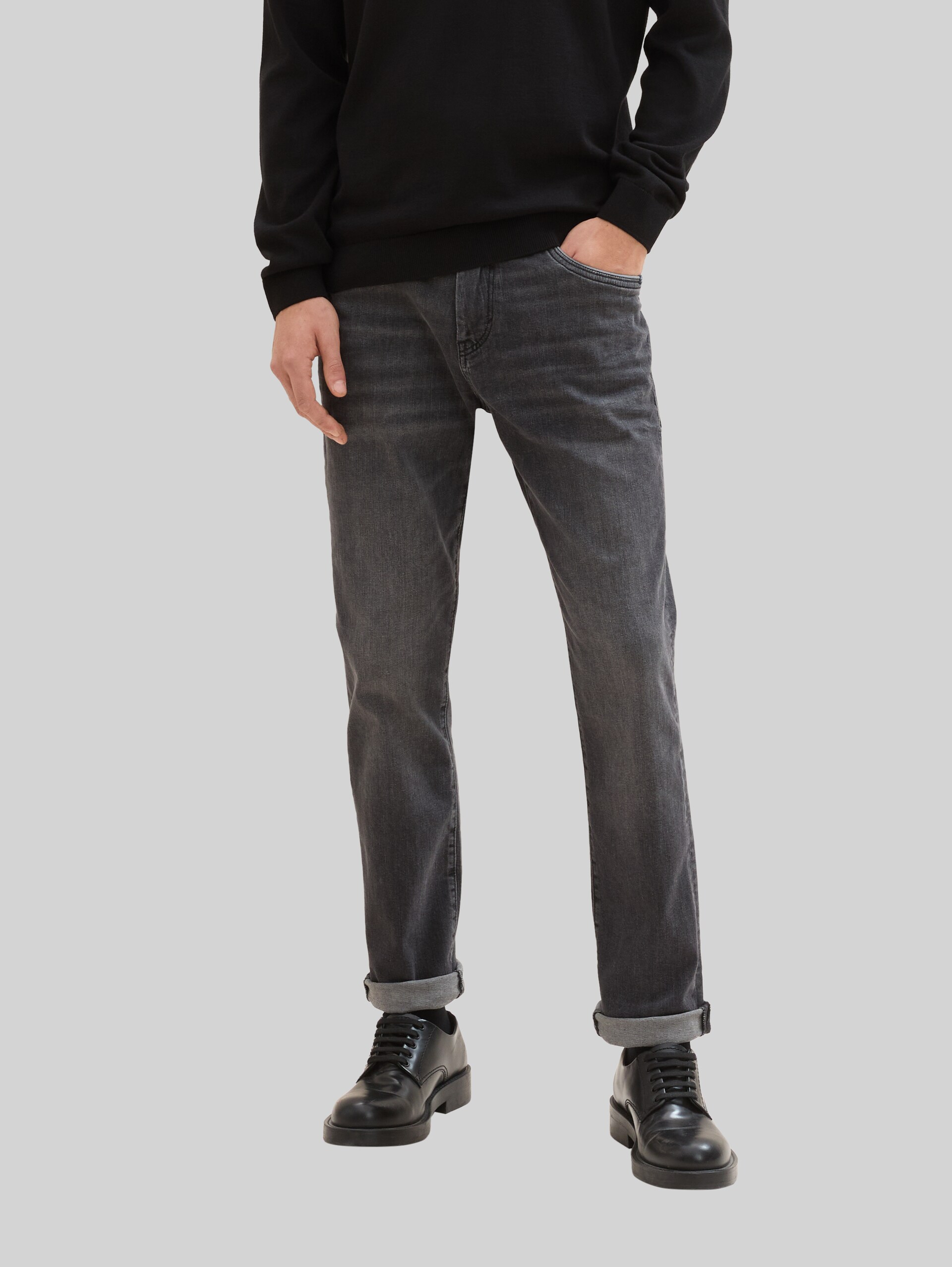TTJOSH REGULAR SLIM Jeans - grey denim - Ausschnitt Model-Vorderansicht