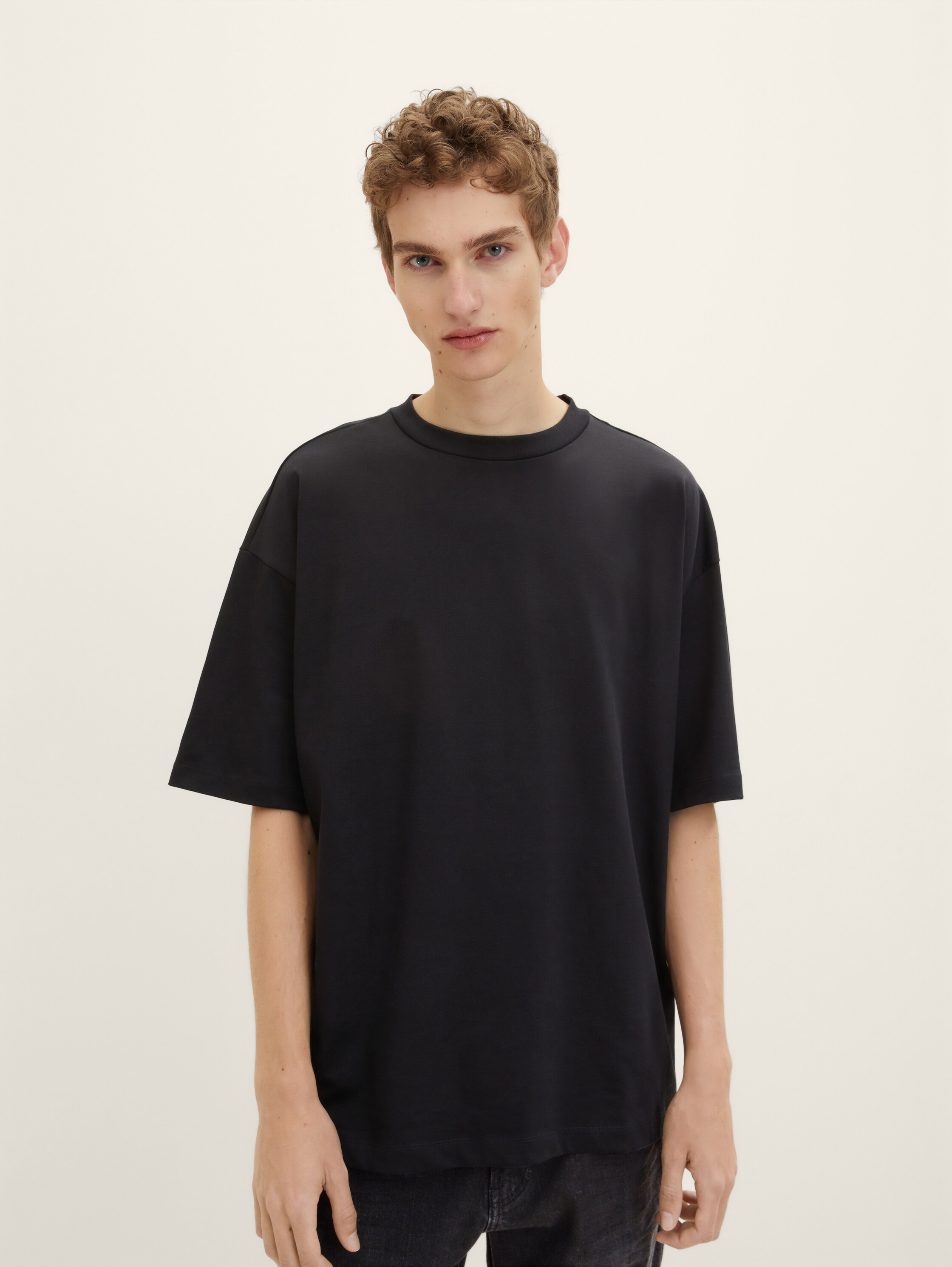Oversized T-Shirt - 3