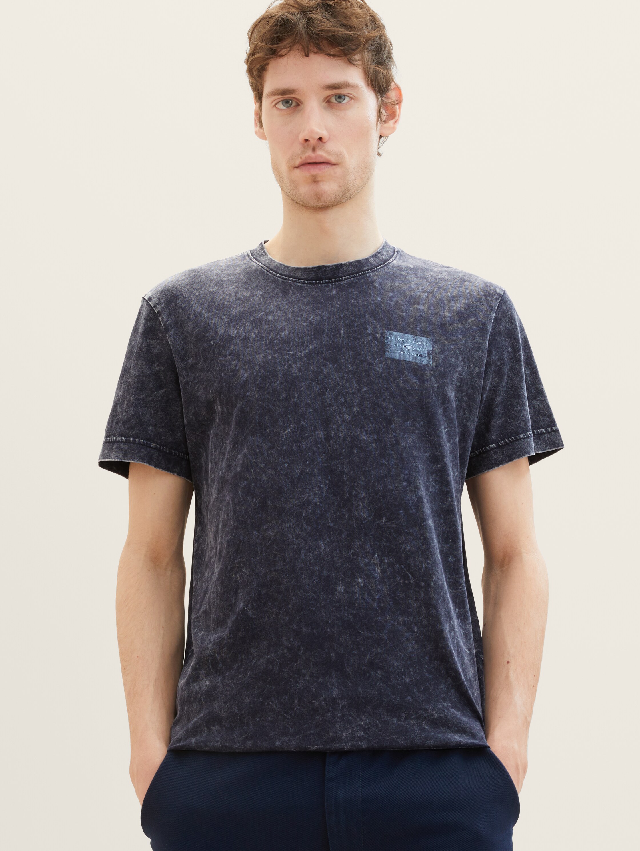 T-Shirt mit Print - 3