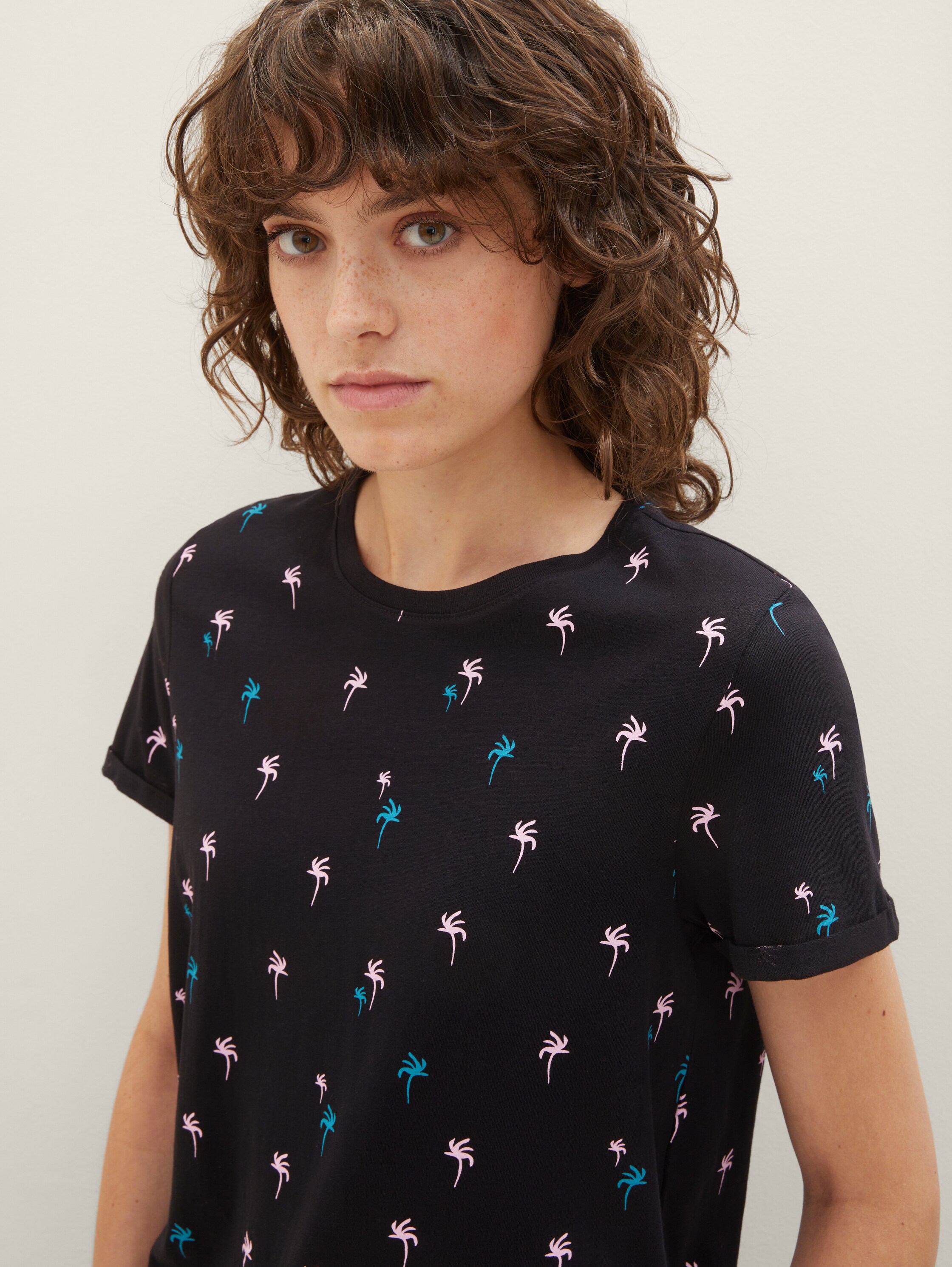 T-Shirt mit Print - 2