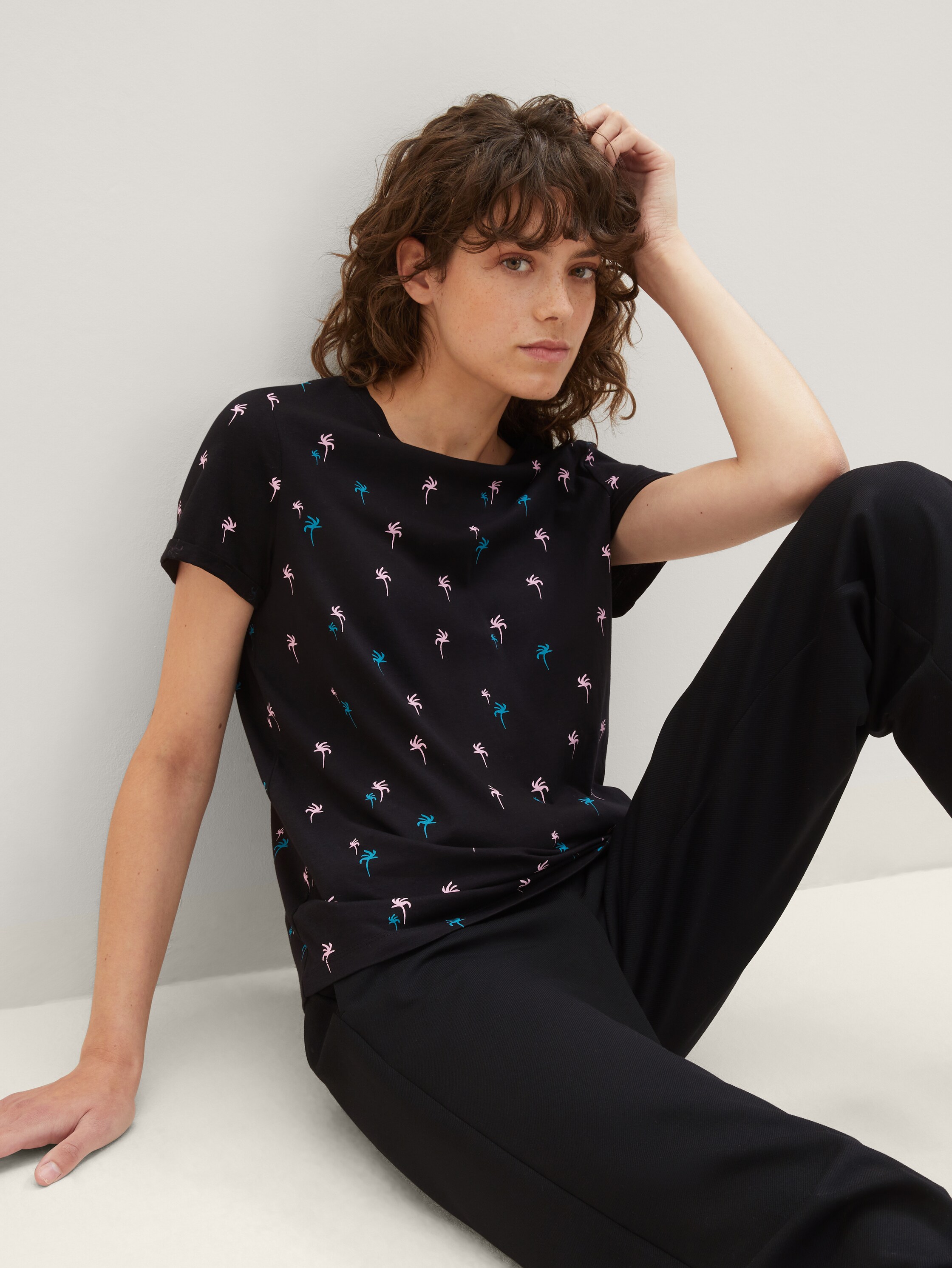 T-Shirt mit Print - 1