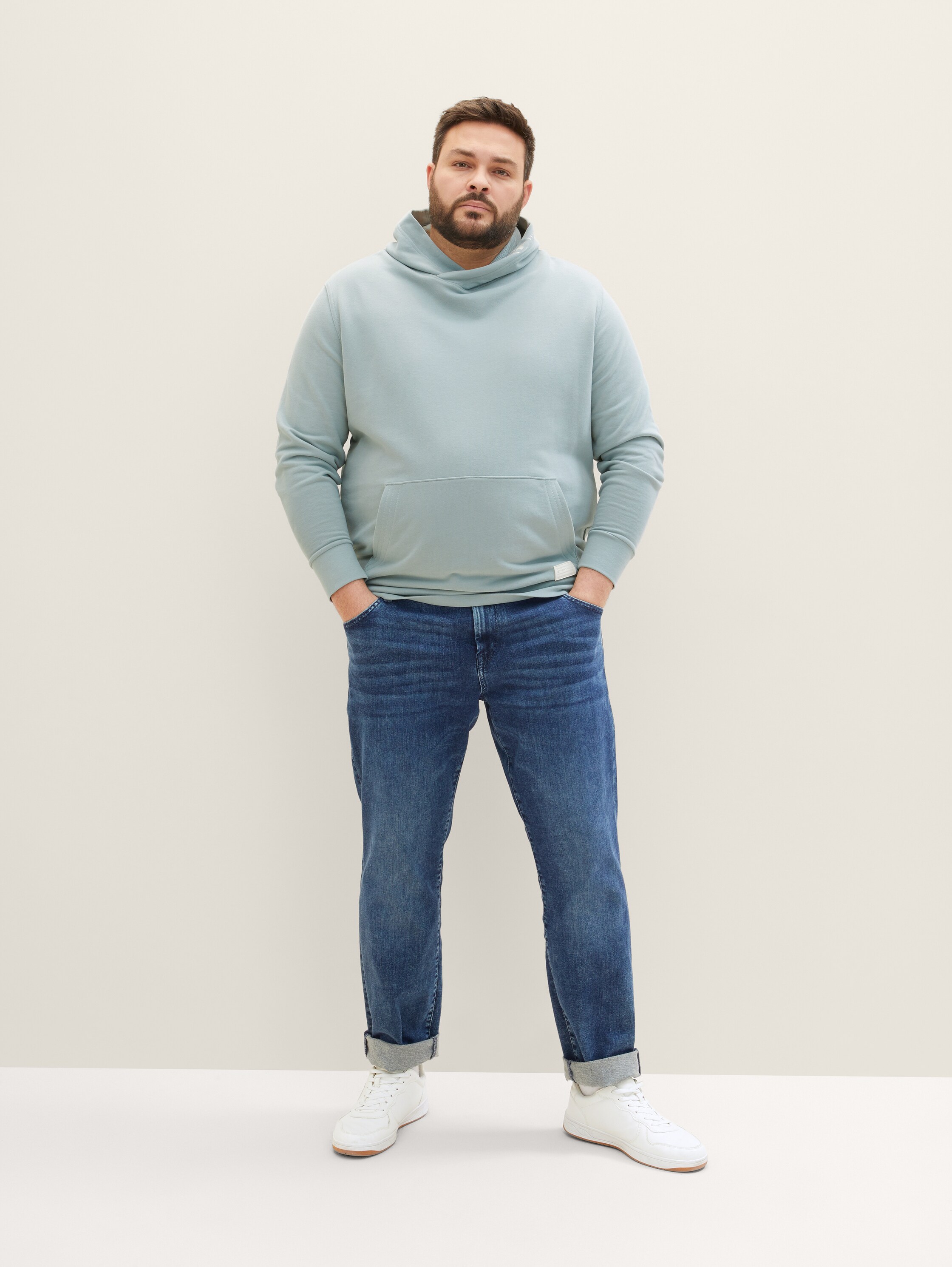 Plus - Sweat à capuche basique - light ice blue - Vue de face du modèle