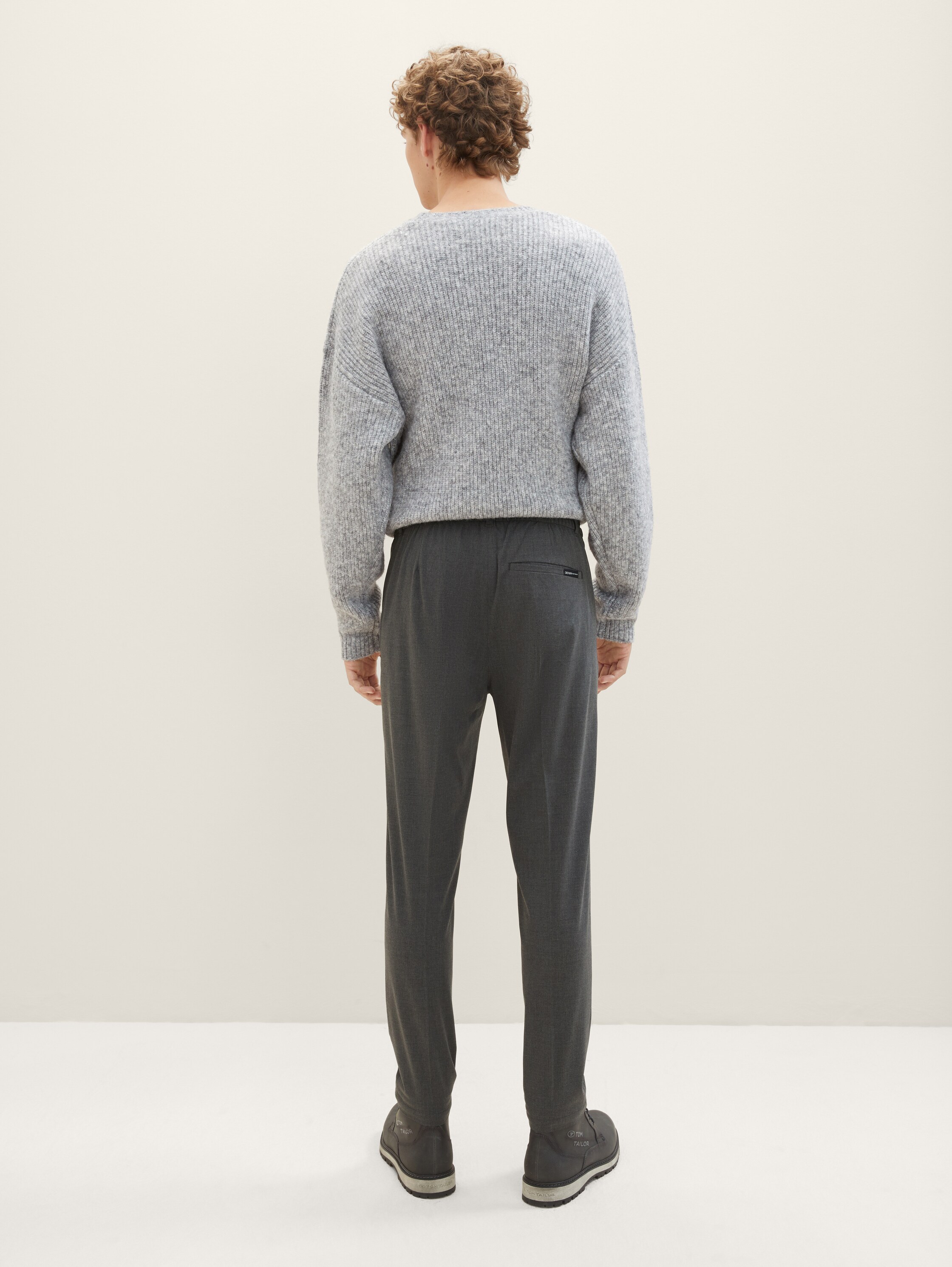 Relaxed Tapered Chino - 3