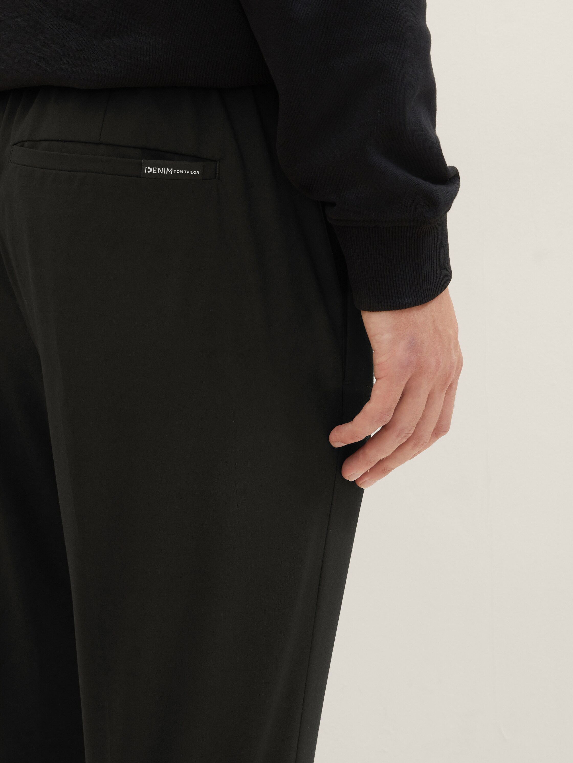 Relaxed Tapered Chino - 5