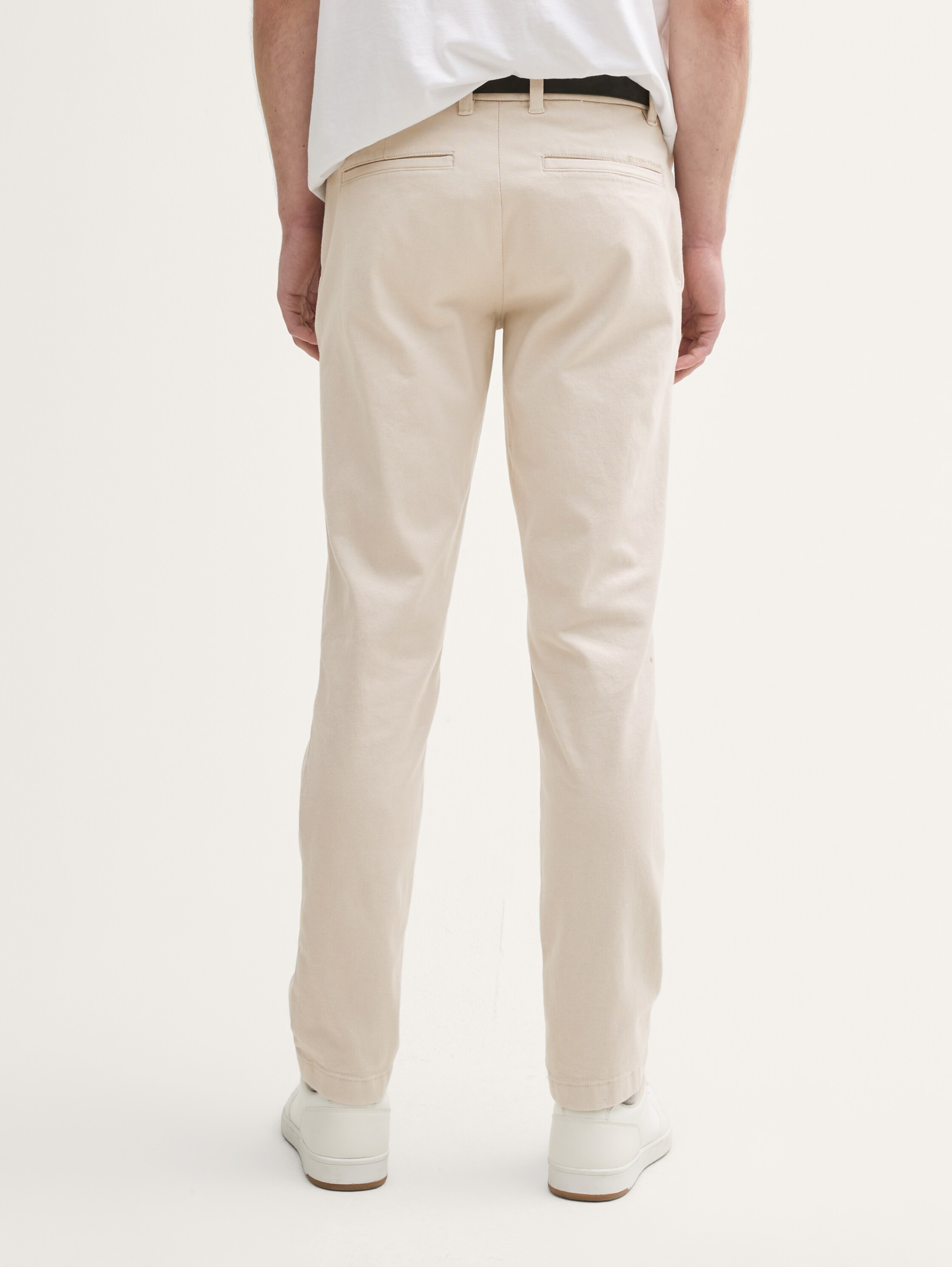 TTTRAVIS Slim Chino mit Gürtel - 1