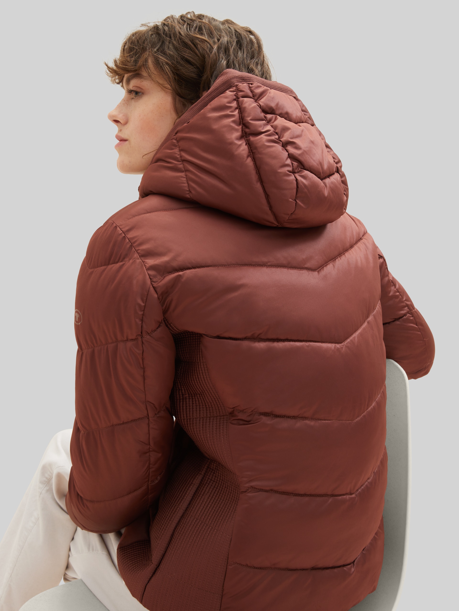 Doudoune comportant du polyester recyclé - raisin - Vue détaillée du modèle