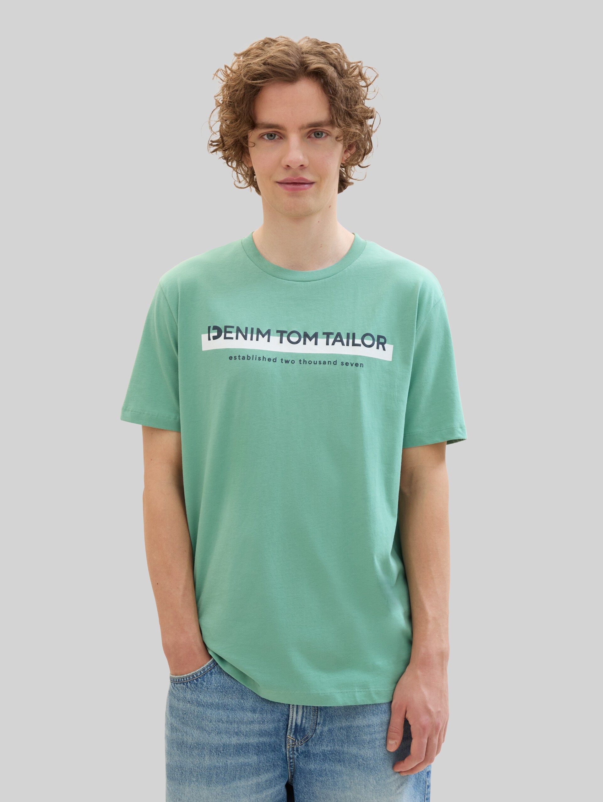 T-shirt with a logo print - Salvia Green