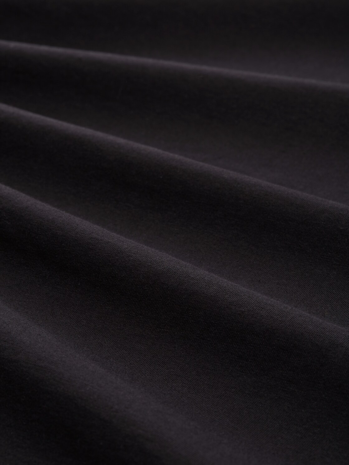 T-Shirt mit Logo-Print - Black - Material-Ansicht