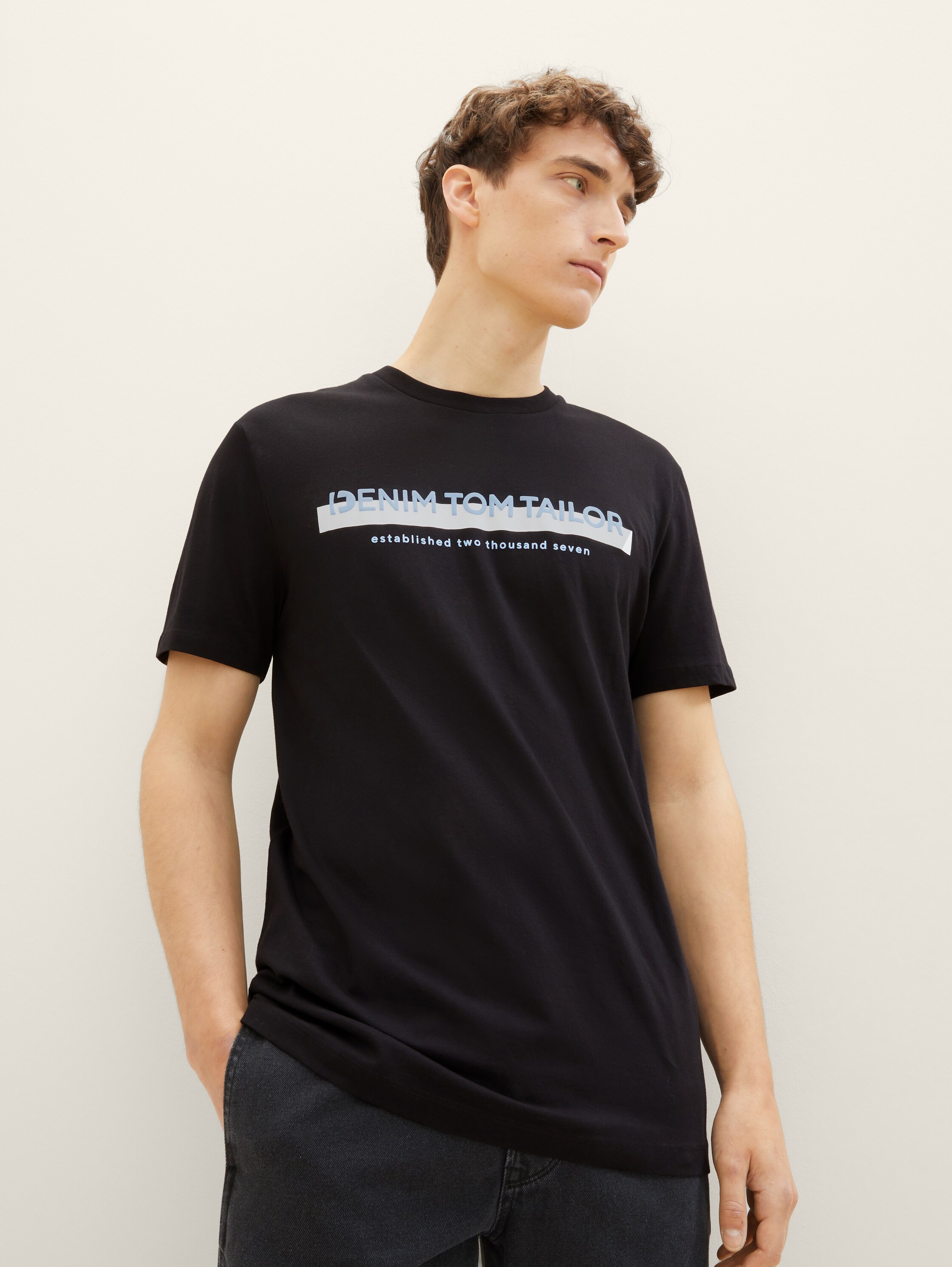 T-Shirt mit Logo Print - 1