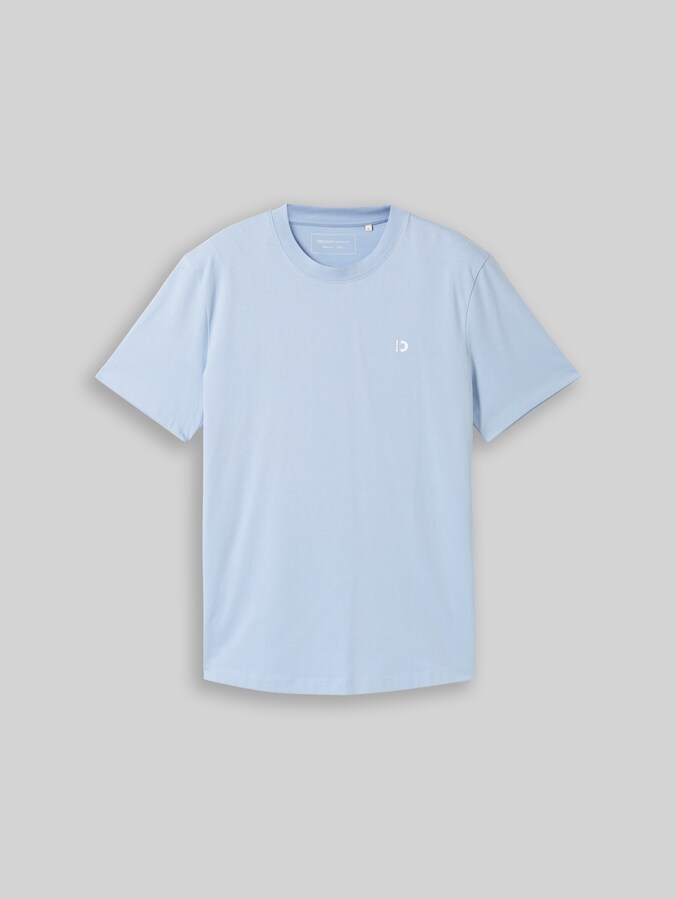 Basic t-shirt by Denim Male, Brunnera Blue