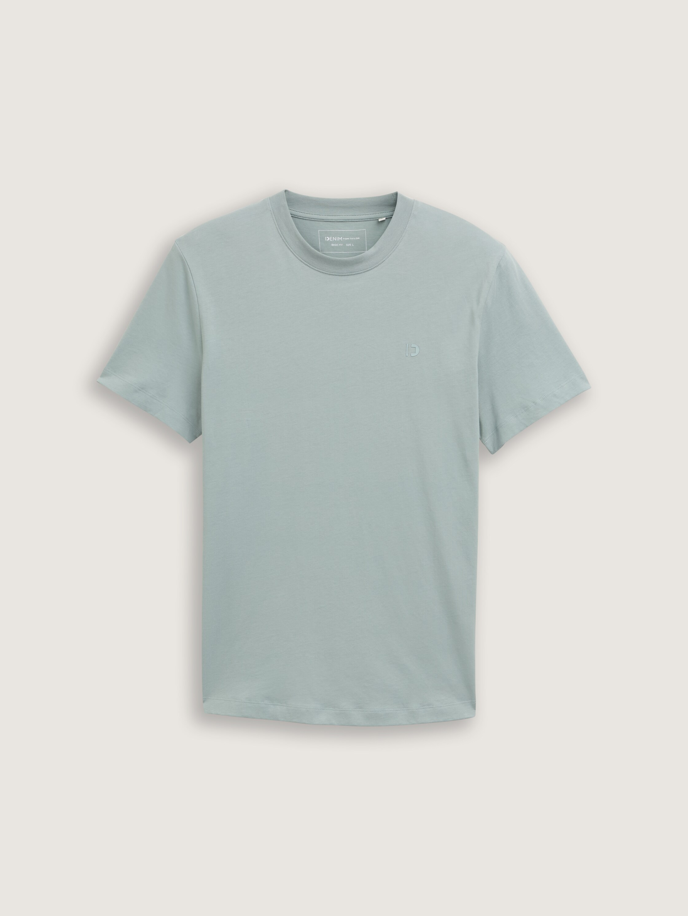 Basic T-Shirt - 3
