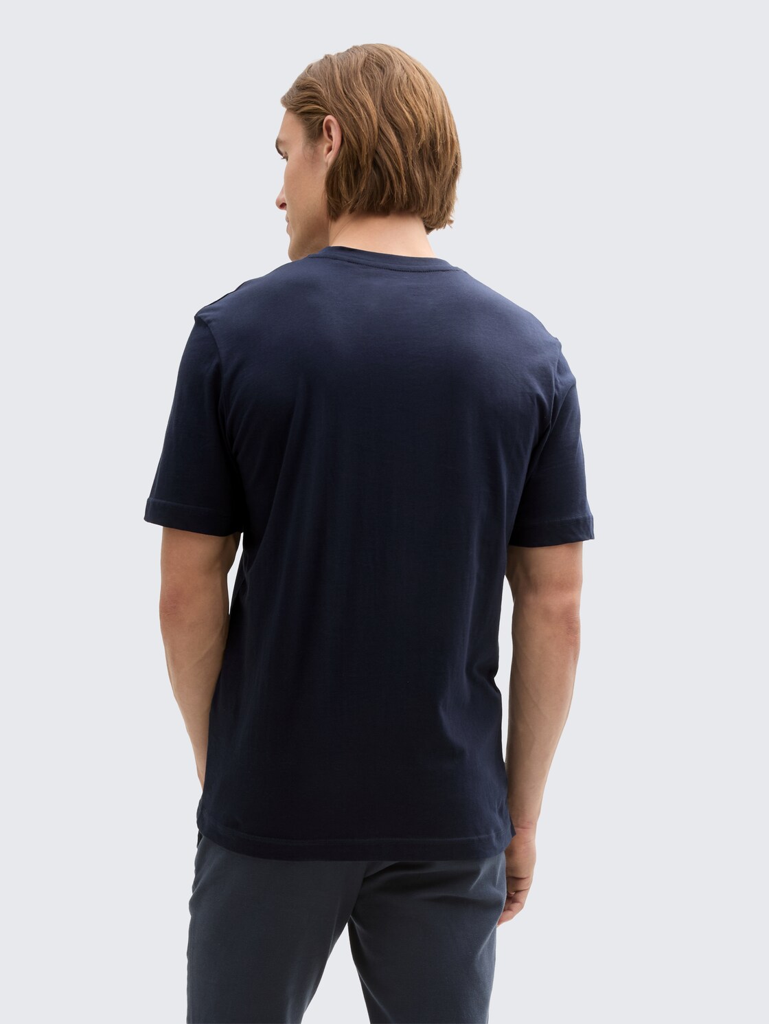 T-Shirt mit Logo-Print - sky captain blue - Auschnitt Model-Rückansicht