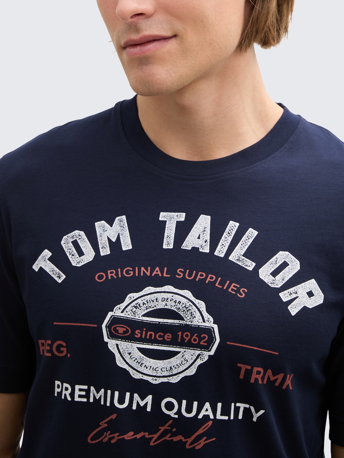 T-Shirt mit Logo-Print - sky captain blue - Detail-Model-Ansicht