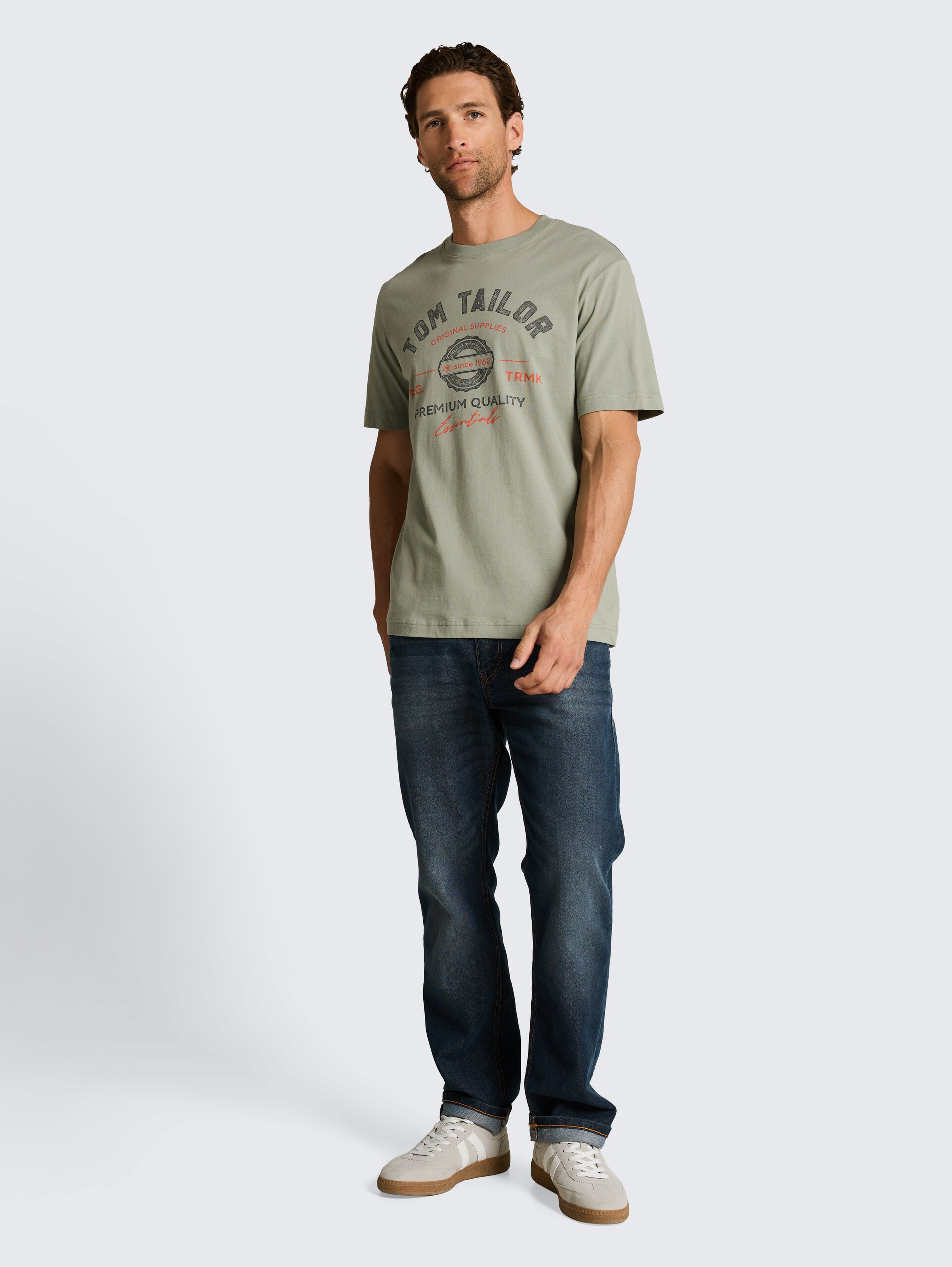 T-shirt avec logo imprimé - Greyish Shadow Olive - Vue de face du modèle