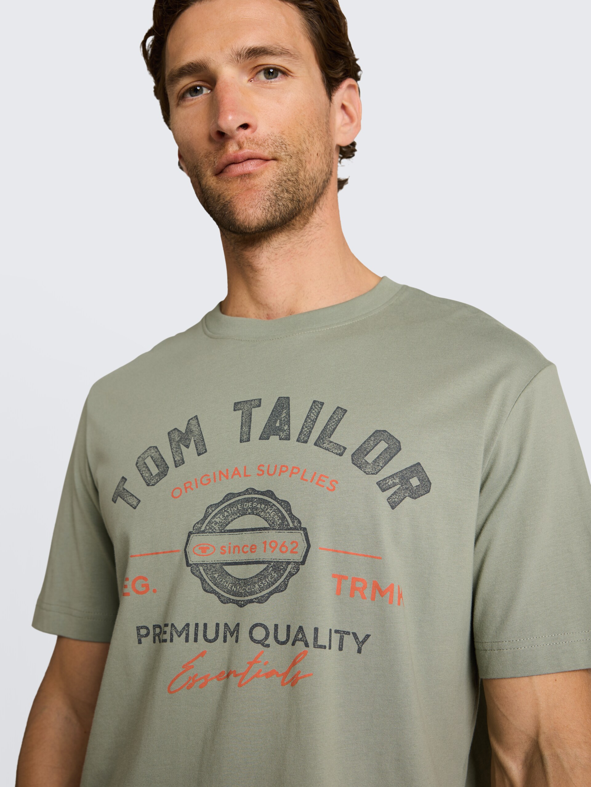 T-shirt avec logo imprimé - Greyish Shadow Olive - Vue détaillée du modèle