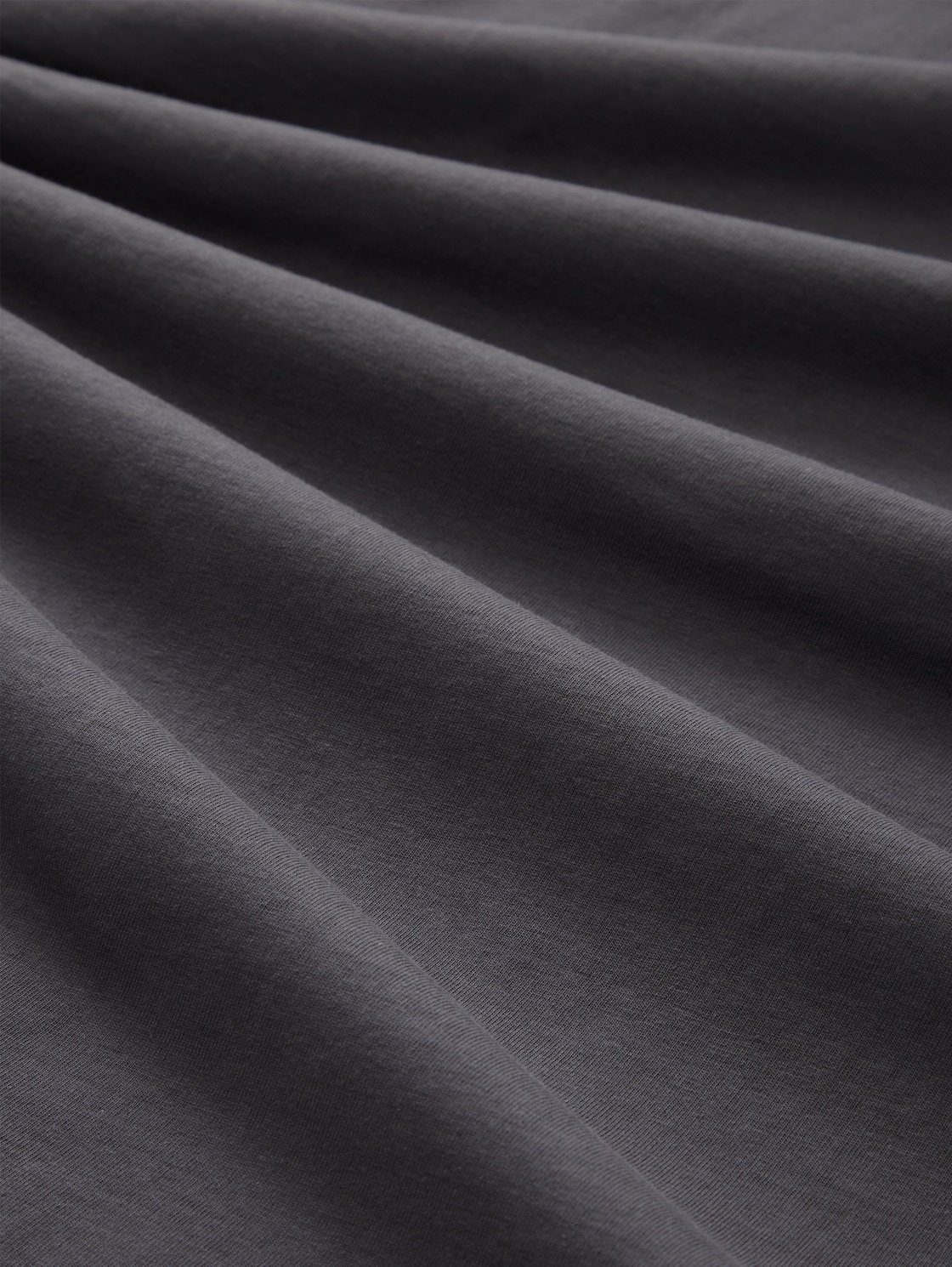 T-Shirt mit Logo-Print - Tarmac Grey - Material-Ansicht