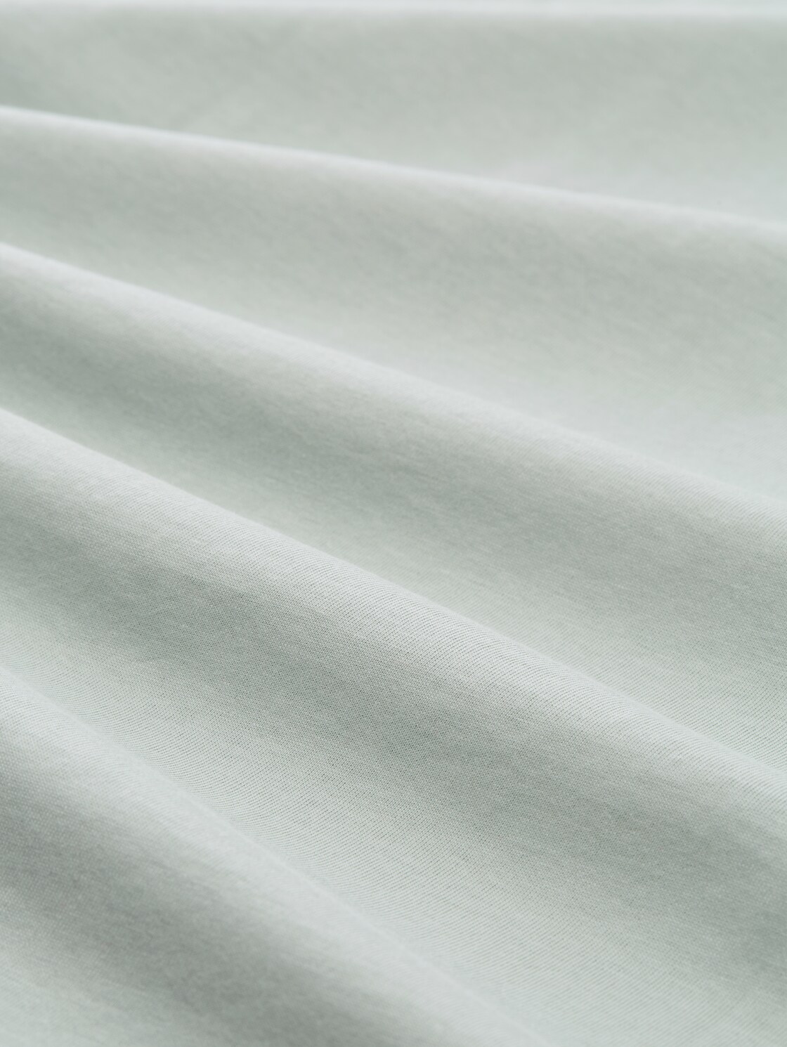 T-Shirt mit Logo-Print - soft greyish green - Material-Ansicht