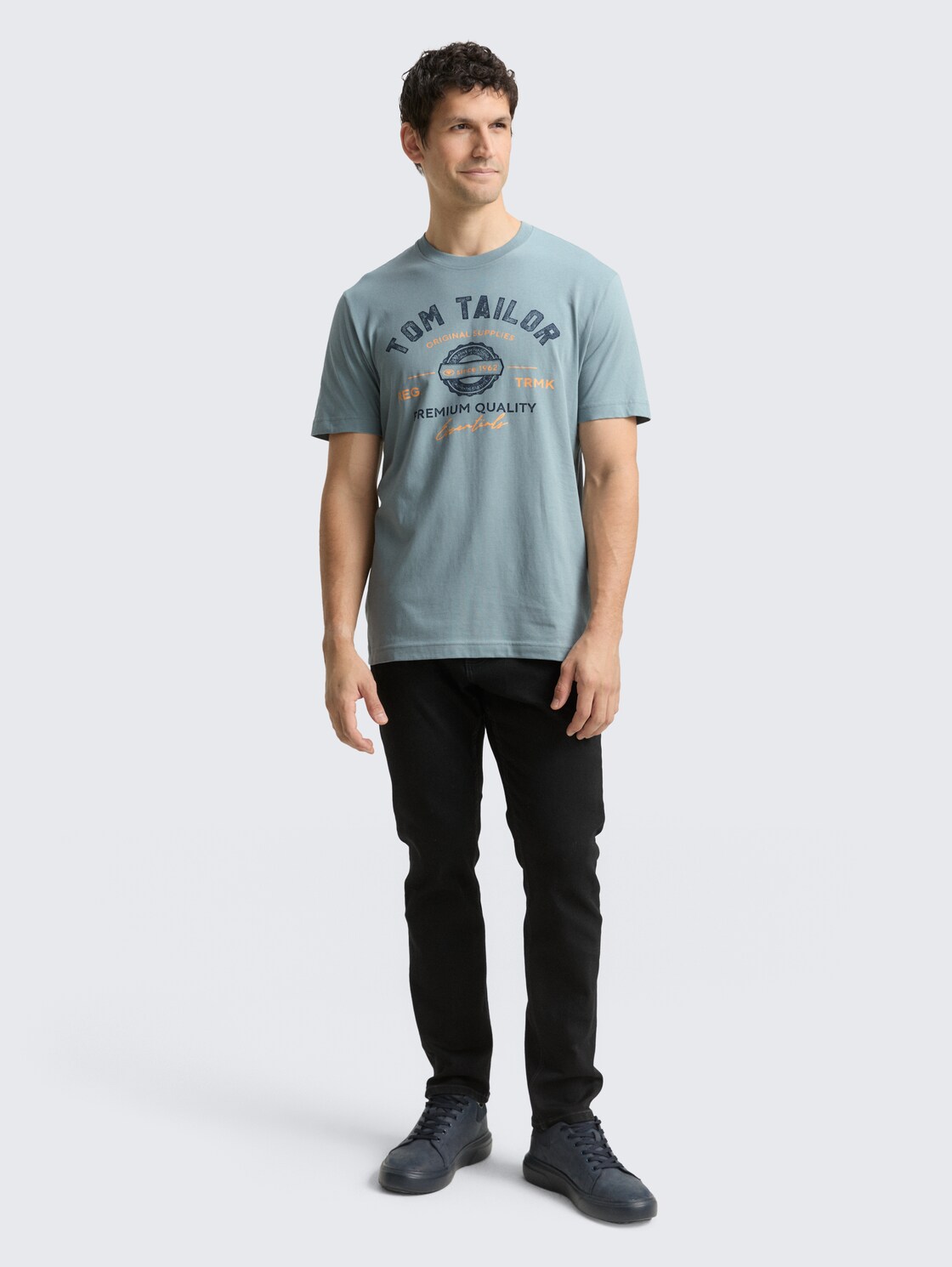 T-Shirt mit Logo-Print - grey mint - Model-Vorderansicht