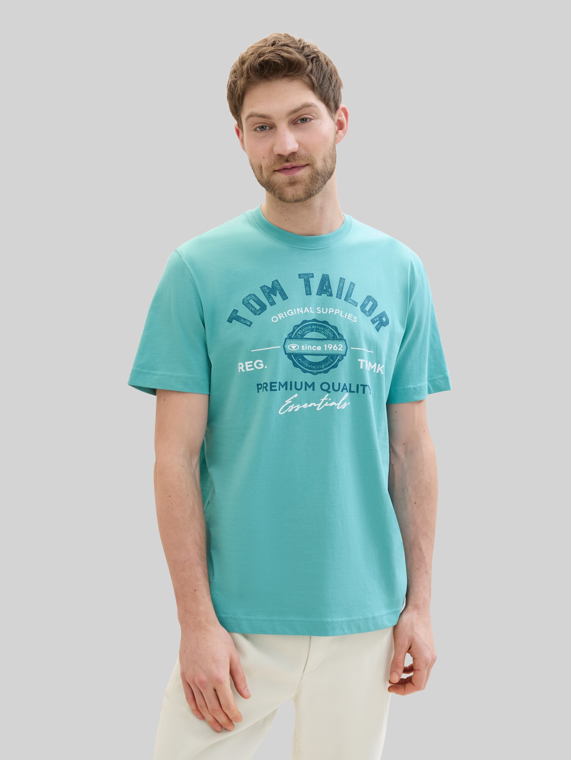T-shirt met logoprint - meadow teal - Nek model vooraanzicht