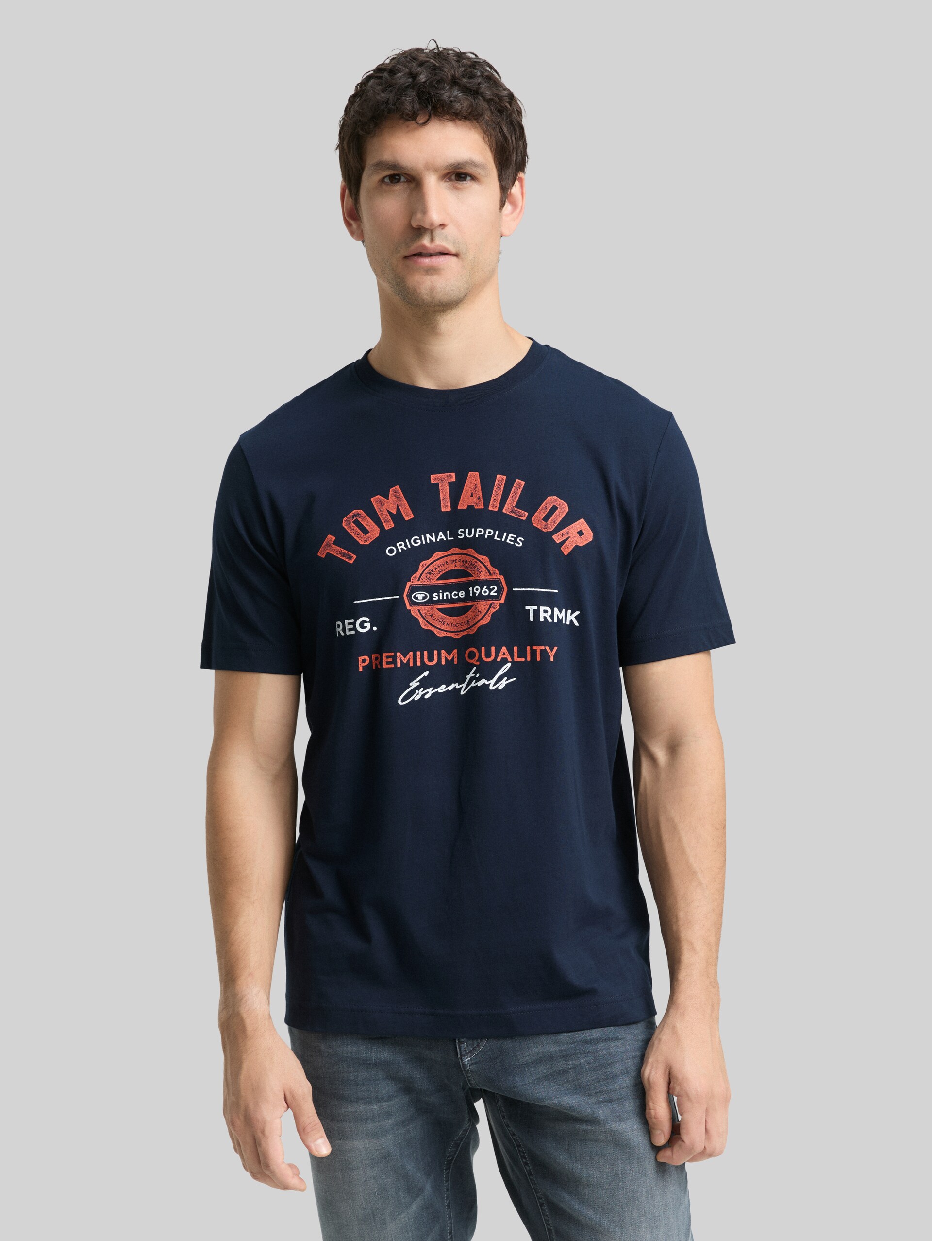 T-Shirt mit Logo-Print - dark blue silhouette - Ausschnitt Model-Vorderansicht