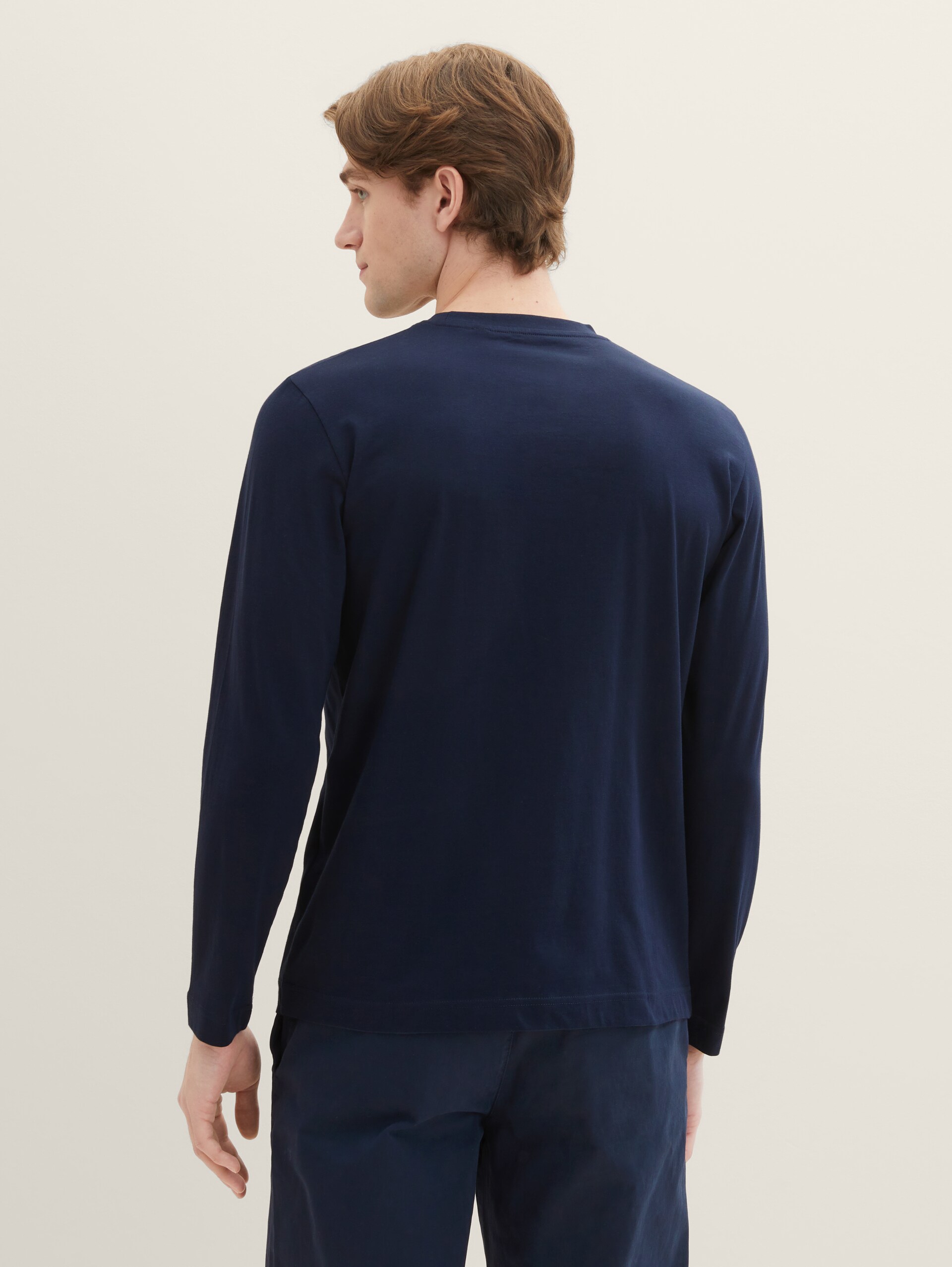 T-shirt met lange mouwen en logo-print - Dark Shadow - Neklijn model-achteraanzicht