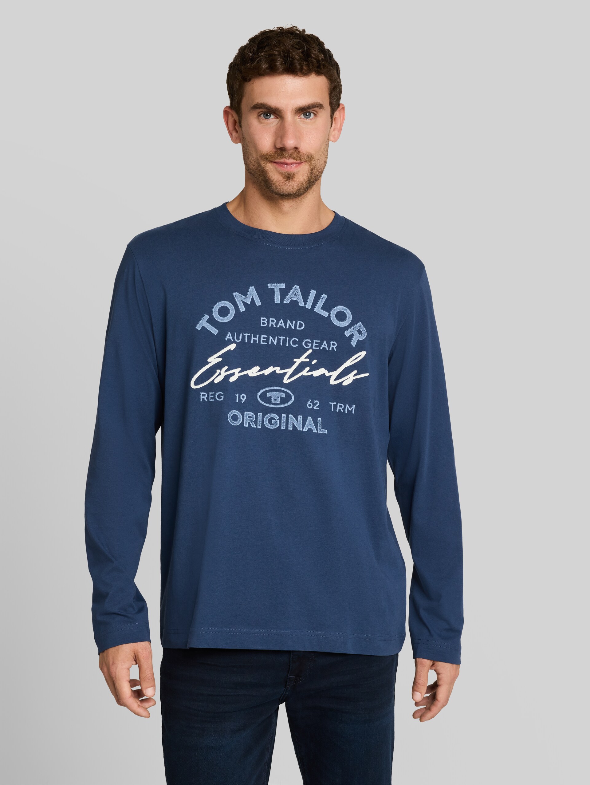 T-shirt met lange mouwen en logo-print - Dark Duck Blue - Nek model vooraanzicht