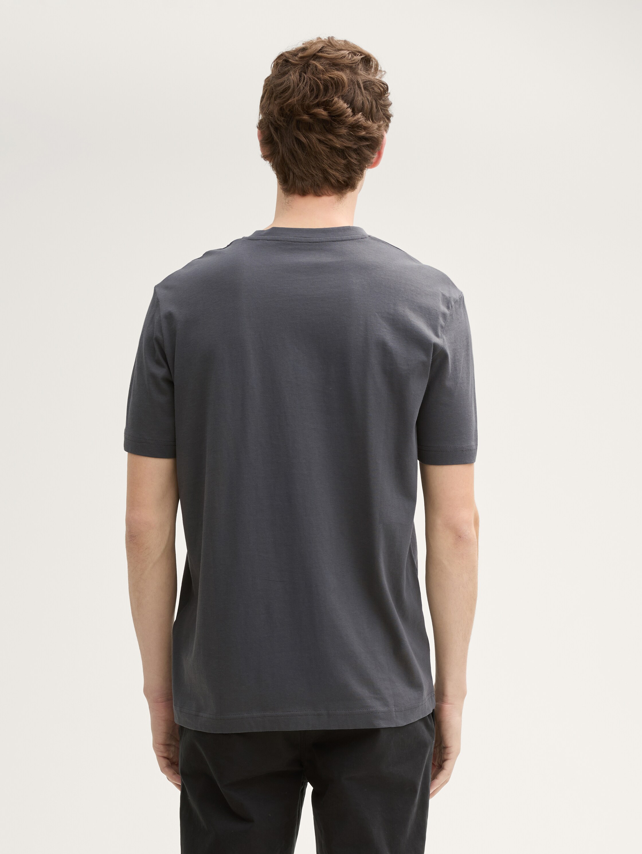 T-Shirt mit Print - 2
