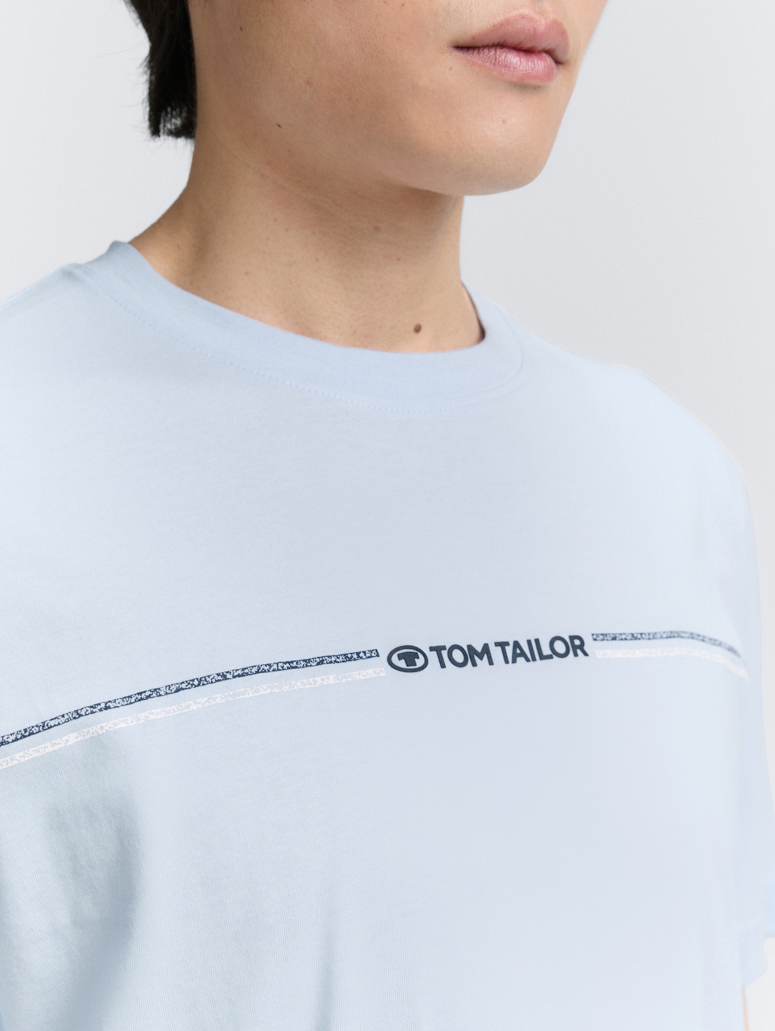 T-shirt with print - Light Metal Blue - Detail model view