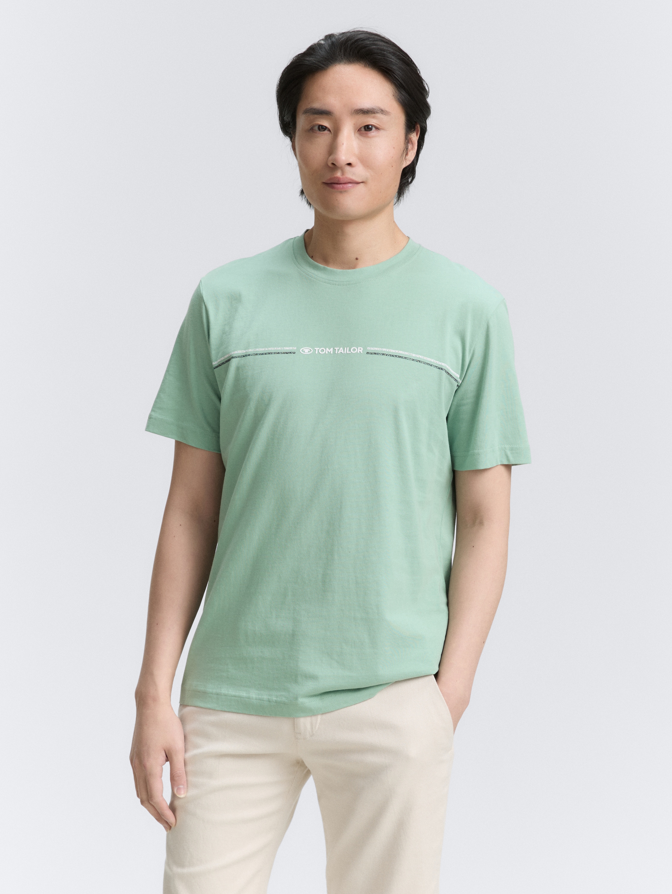 T-shirt with print - dust green - Neckline model front view