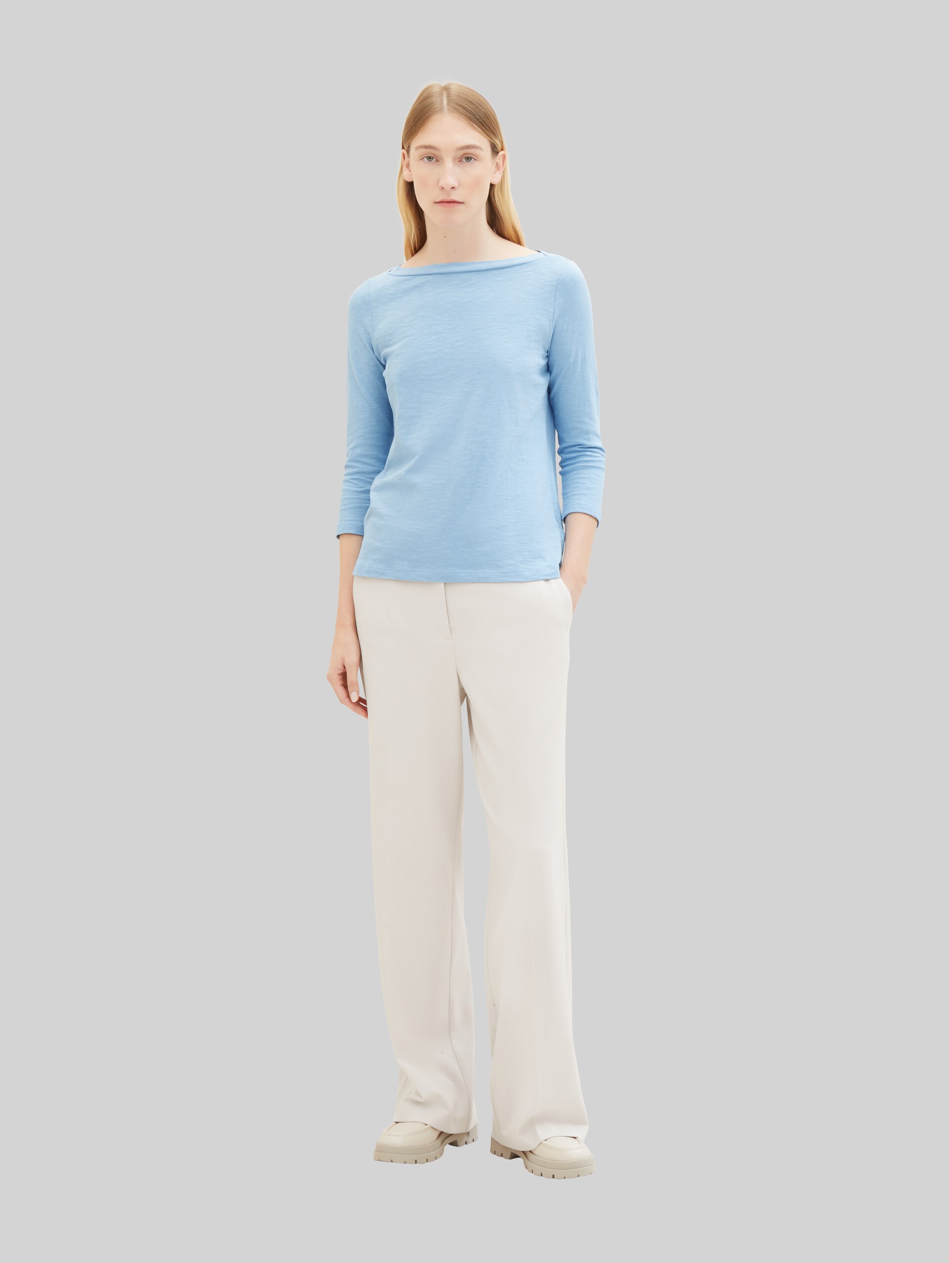 Longsleeve mit 3/4-Arm aus Baumwolle - light fjord blue - Model-Vorderansicht