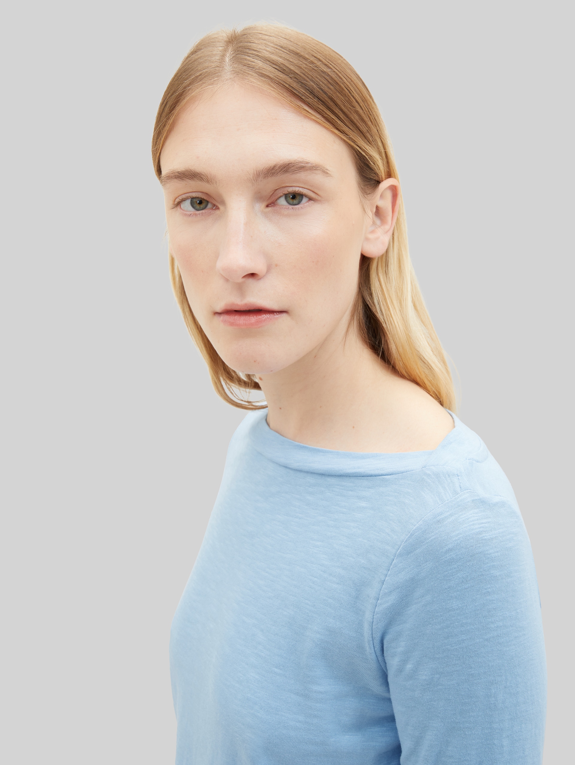 Longsleeve mit 3/4-Arm aus Baumwolle - light fjord blue - Detail-Model-Ansicht