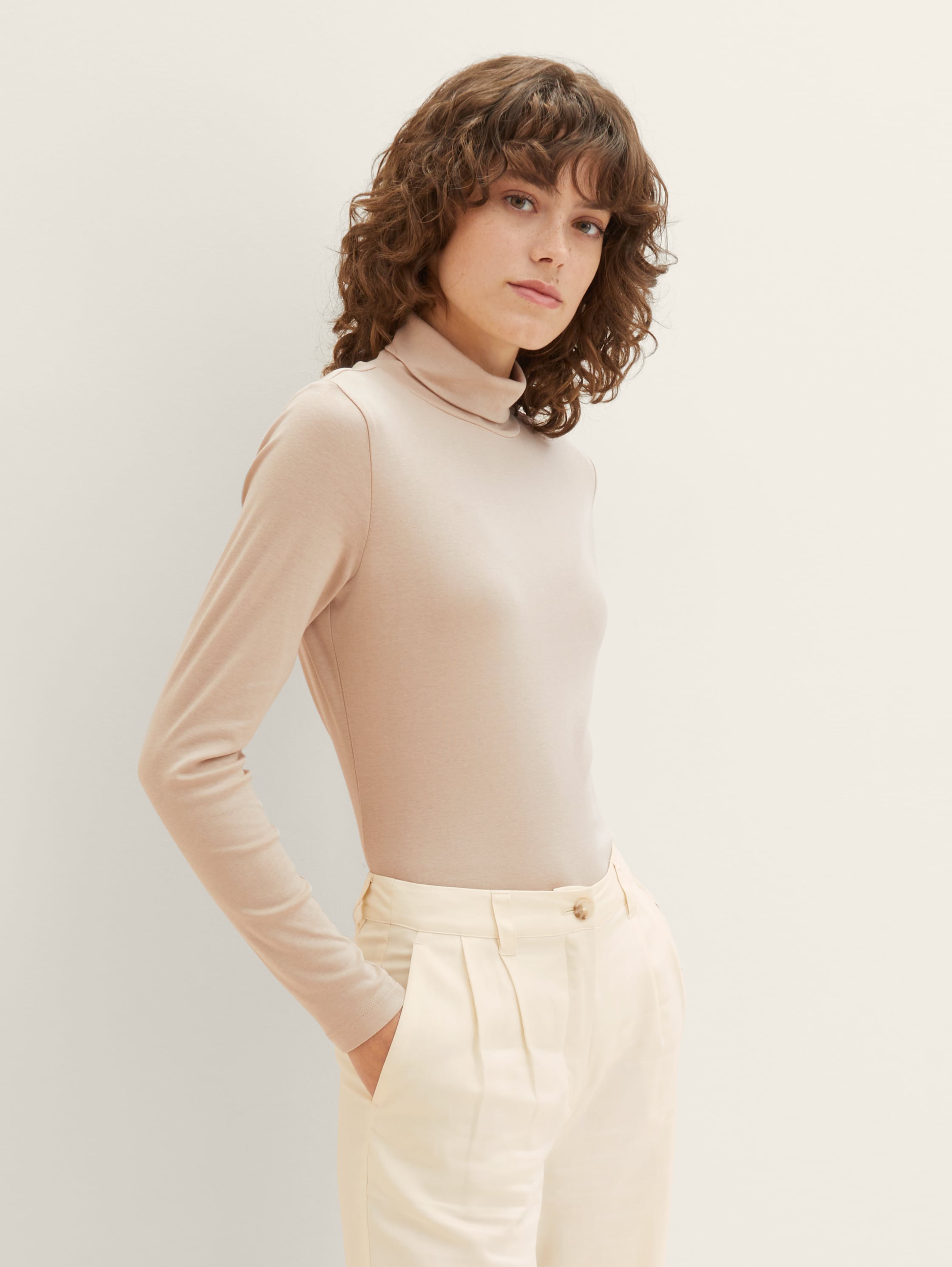 Langarmshirt mit Rollkragen - Doeskin