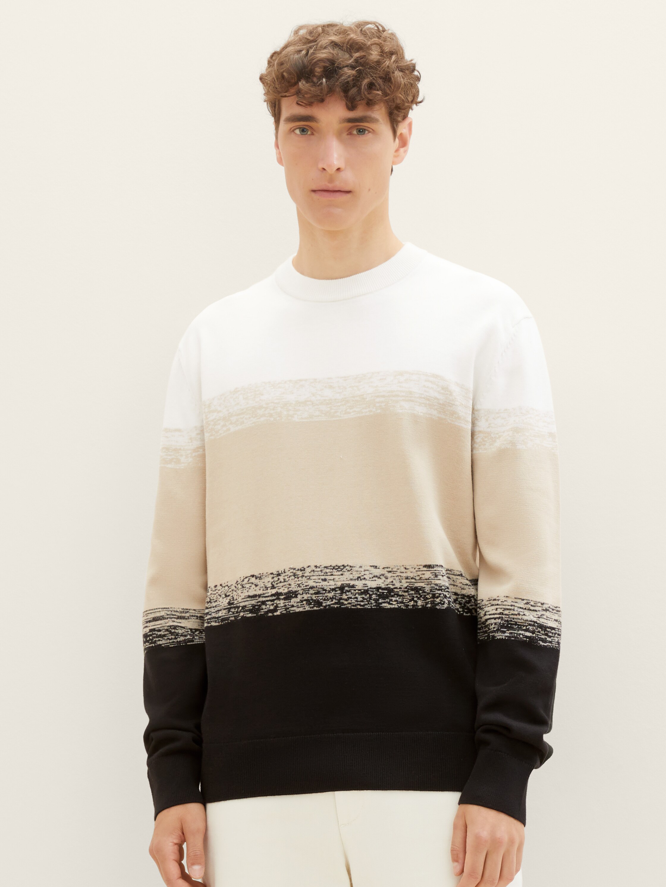 Mehrfarbiger Strickpullover - 3