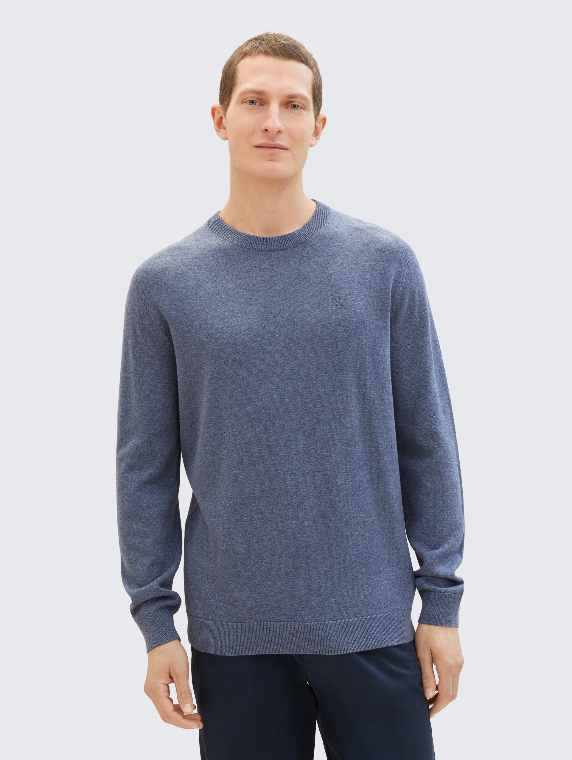 Strickpullover aus Baumwolle - vintage indigo blue melange - Ausschnitt Model-Vorderansicht