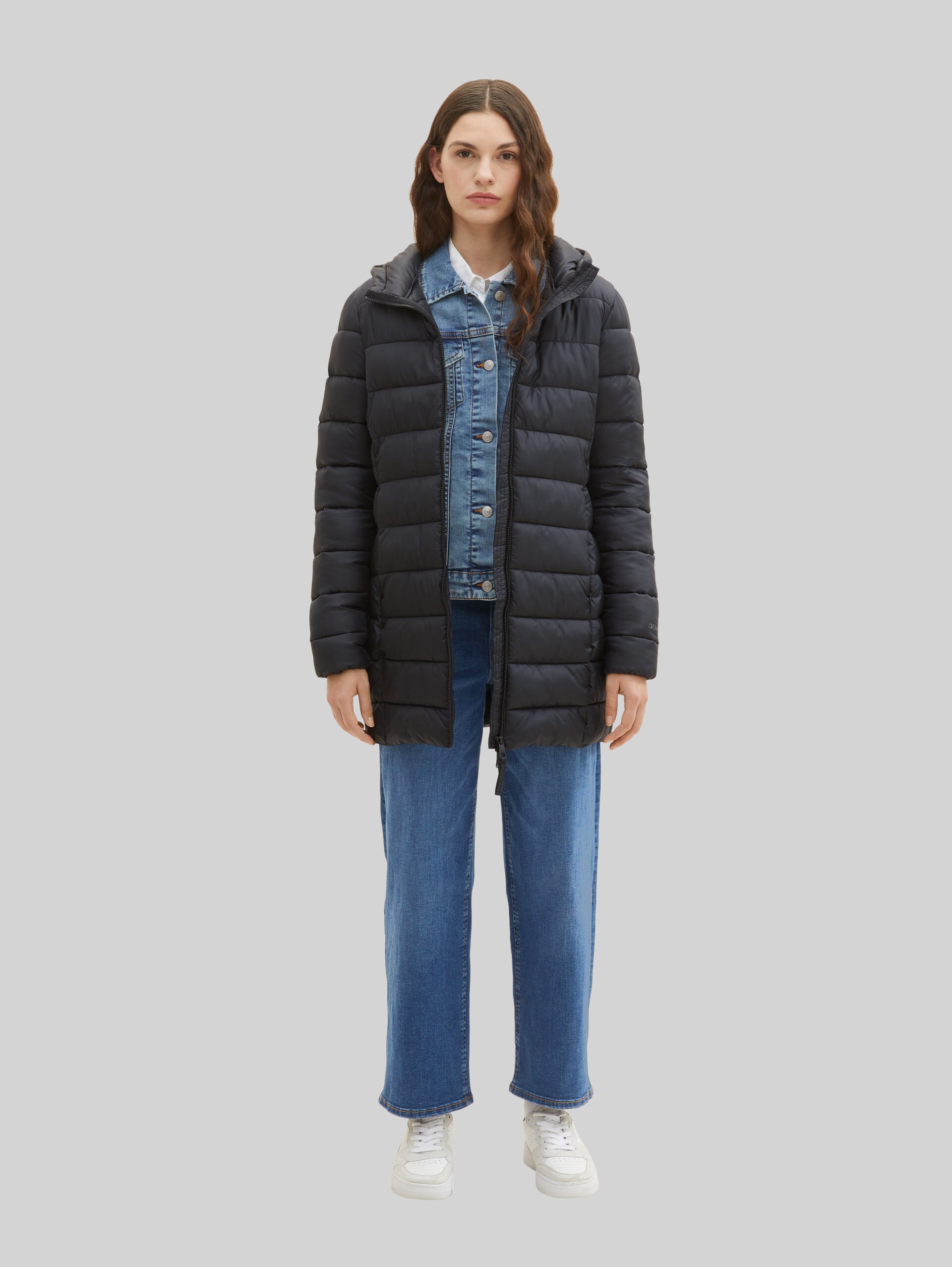 Manteau léger - deep black - vue latérale du modèle