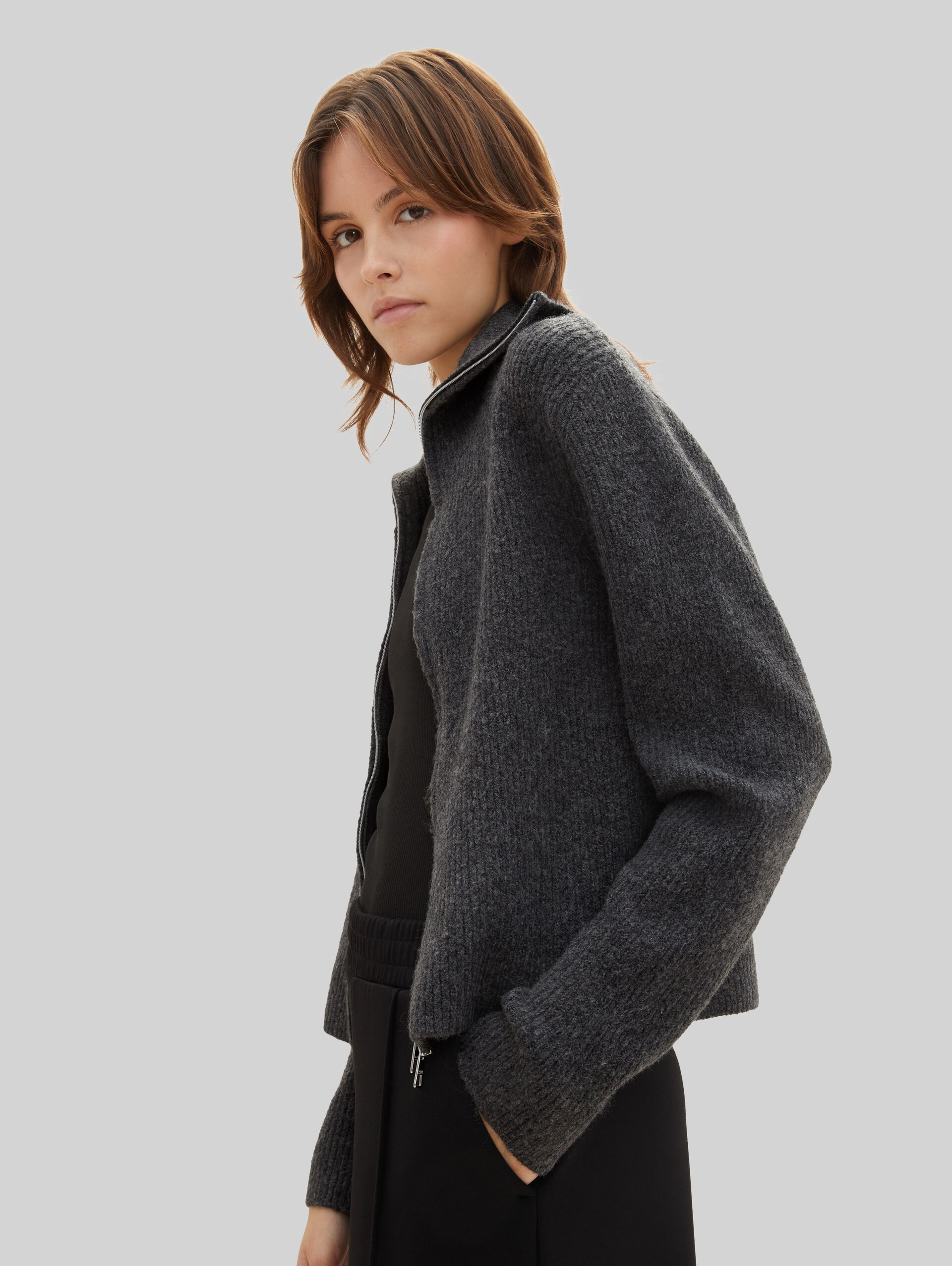 Strickjacke mit recyceltem Polyester - Shale Grey Melange