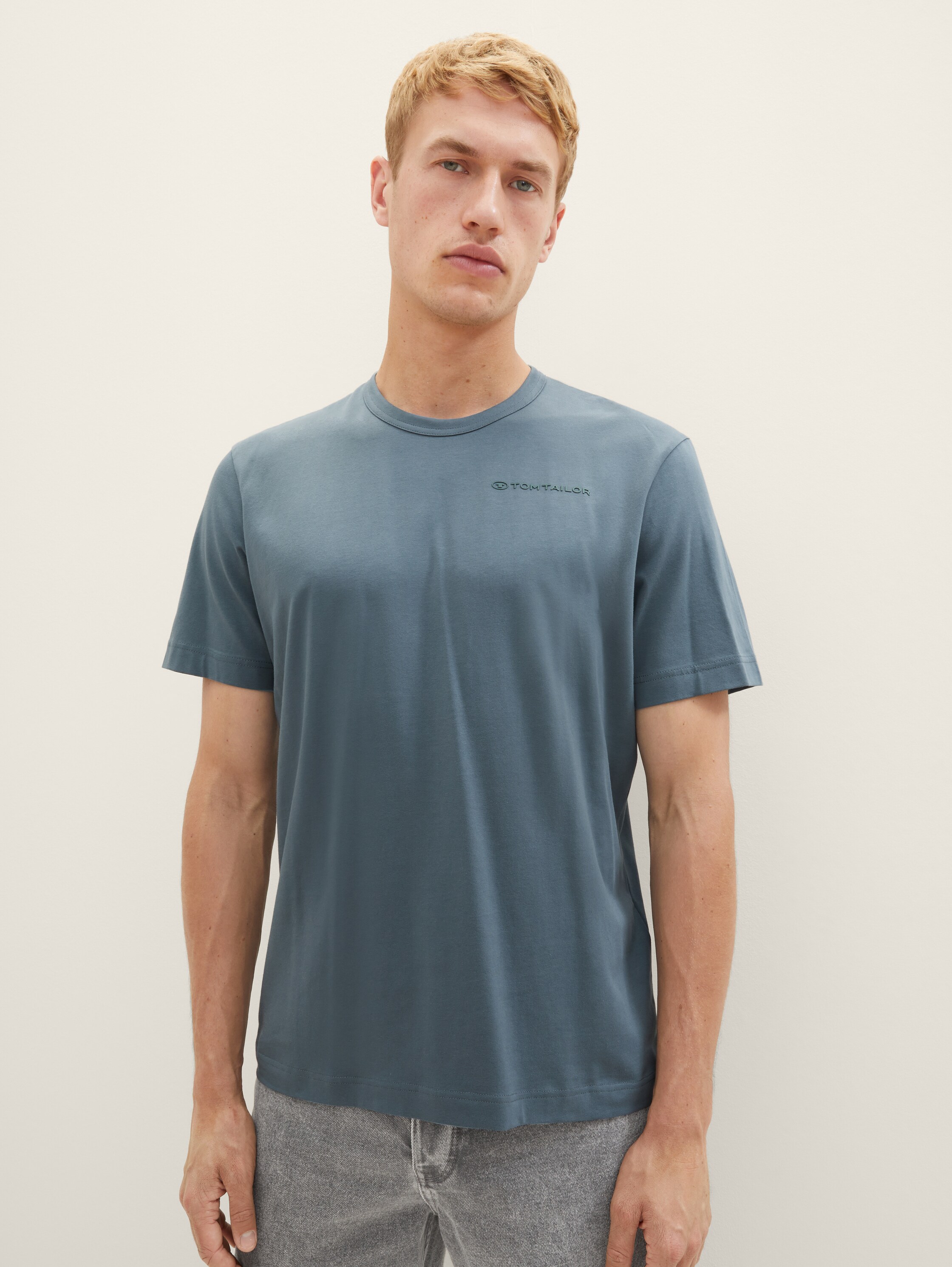 Basic T-Shirt - 3