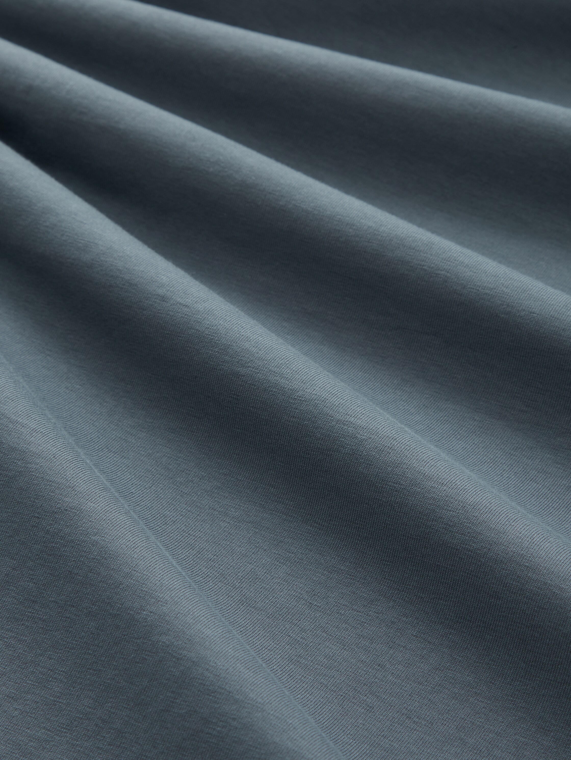 Basic T-Shirt - 7