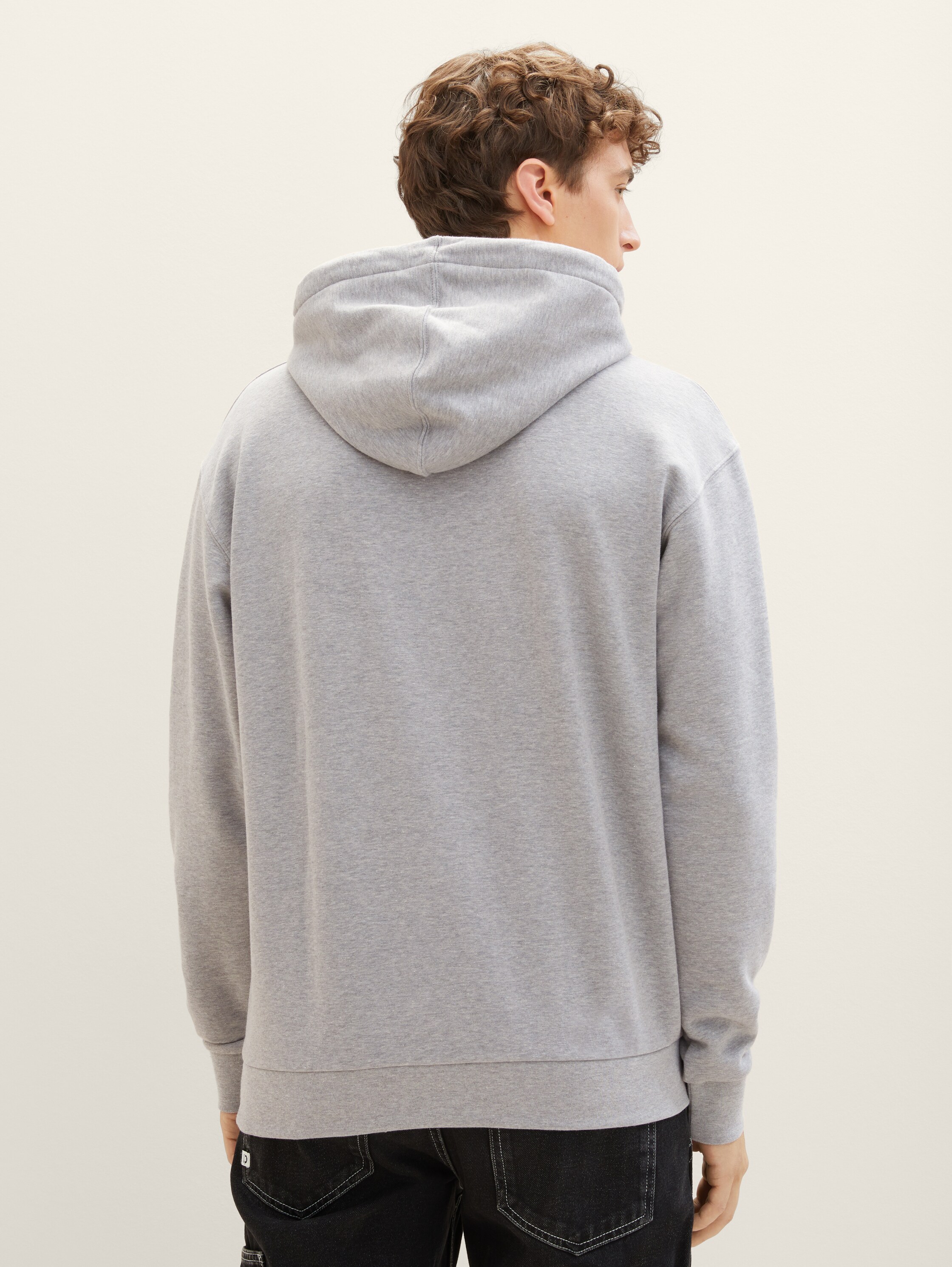 Sweat à capuche avec logo imprimé - Grey Heather Melange - Découpe Vue arrière du modèle