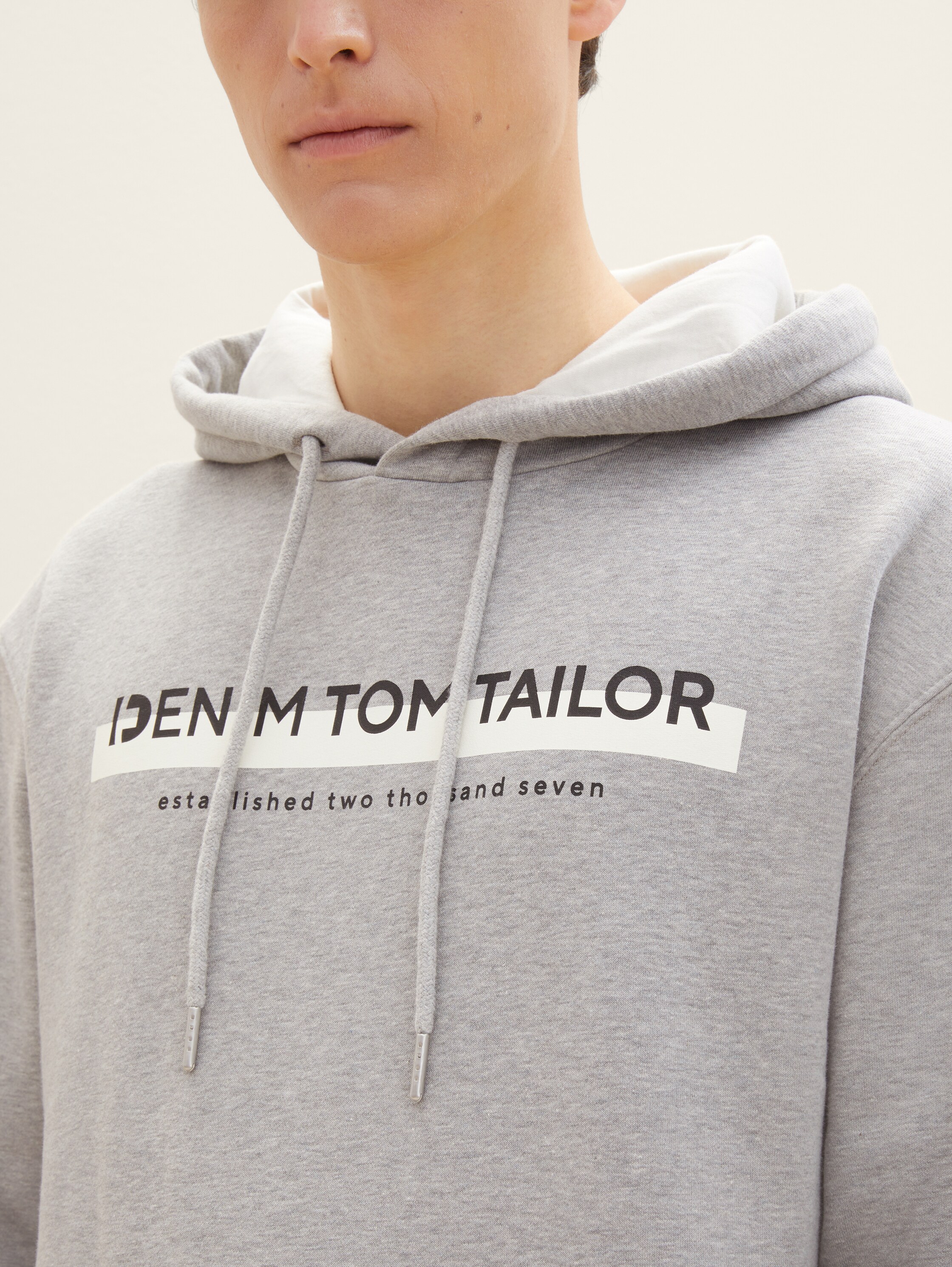 Sweat à capuche avec logo imprimé - Grey Heather Melange - Vue détaillée du modèle