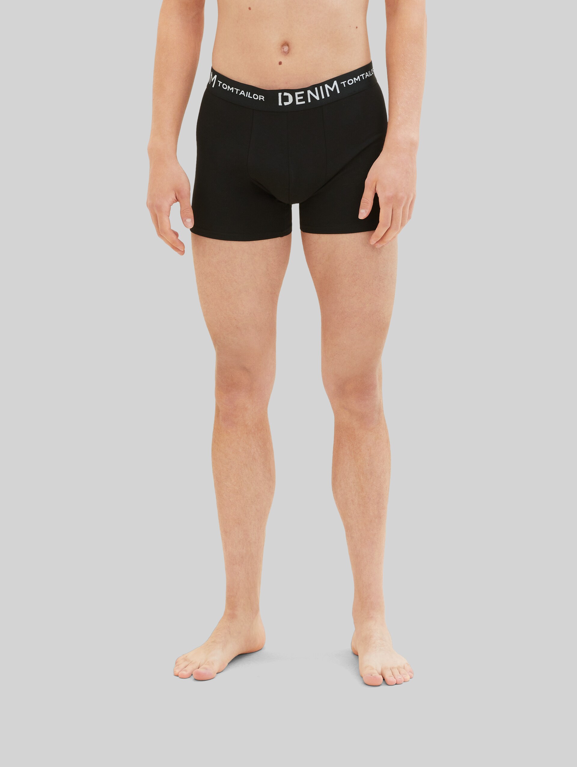 Boxer shorts, 3-pack - Heather Grey Melange - Neckline model front view