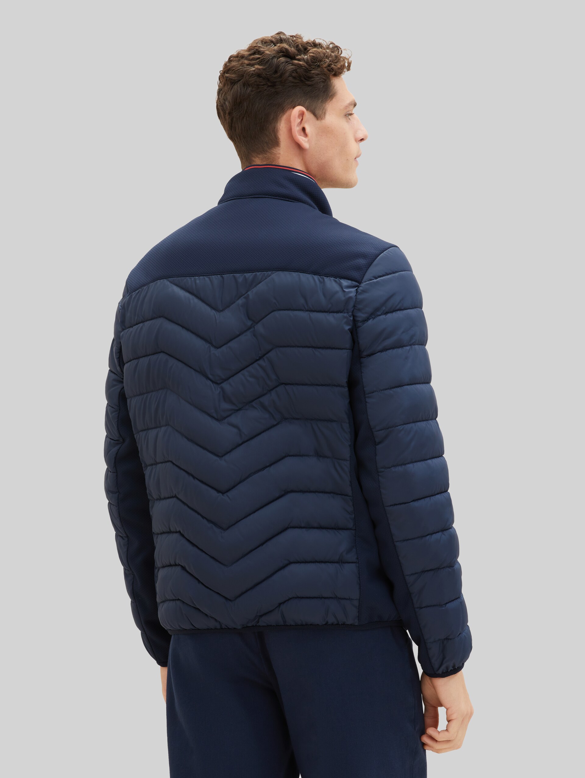 Veste hybride - sky captain blue - Vue arrière du modèle