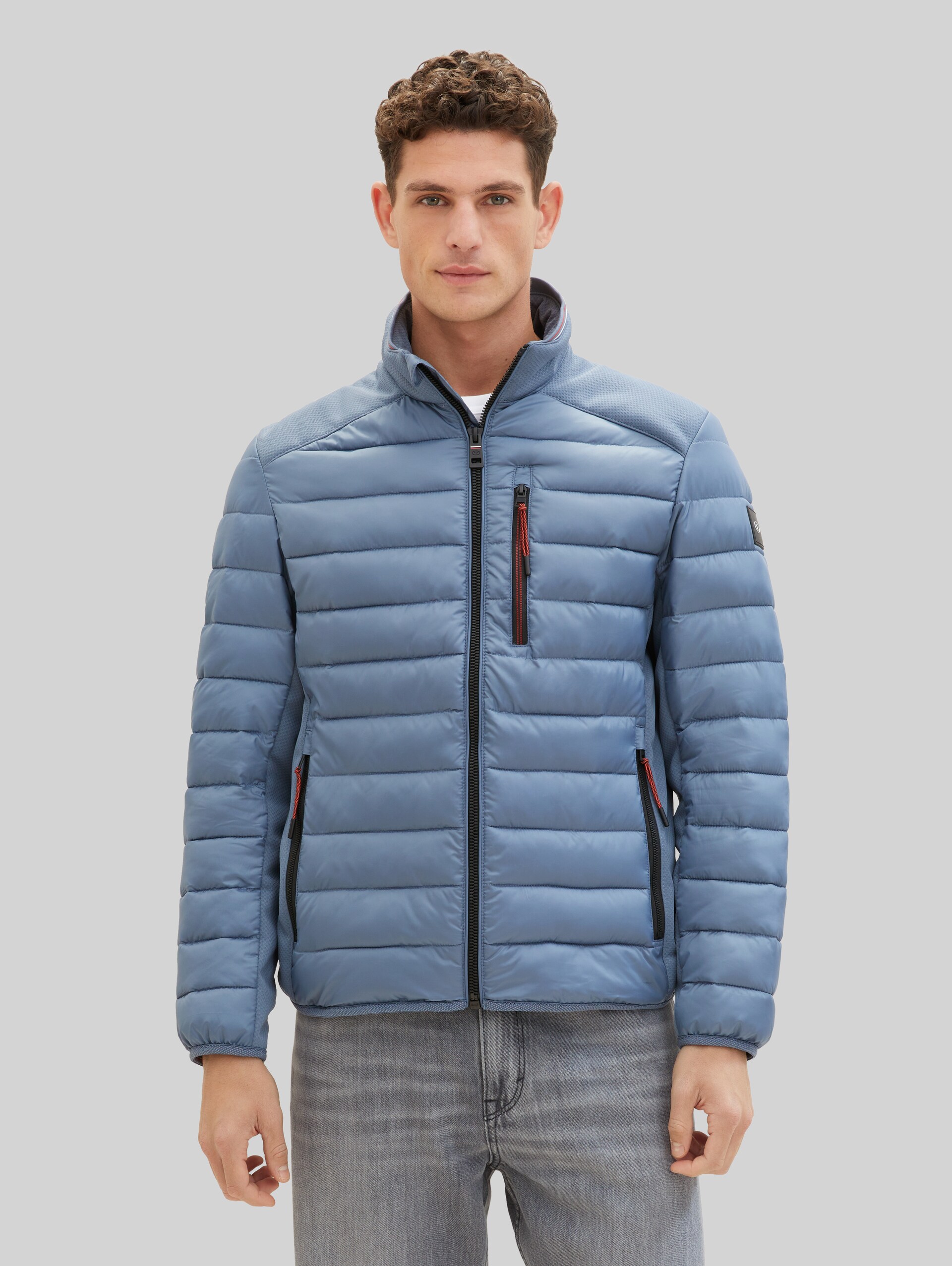 Veste hybride - China Blue - Vue de face du modèle