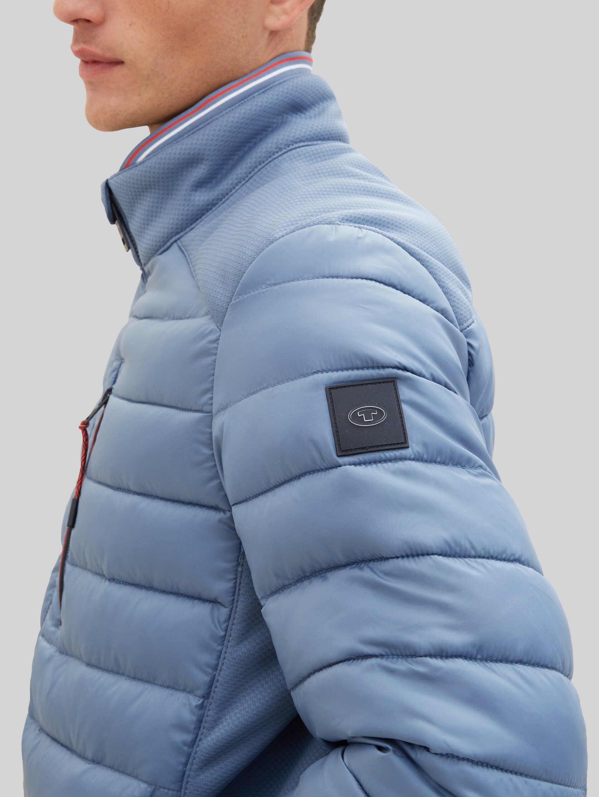 Veste hybride - China Blue - Vue détaillée du modèle