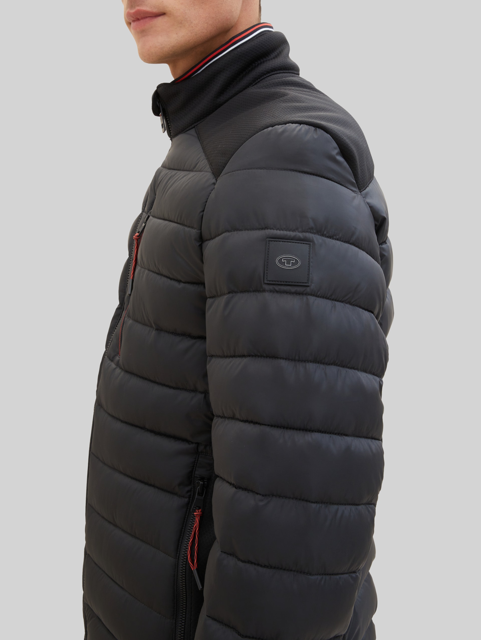 Veste hybride - Black - Vue détaillée du modèle