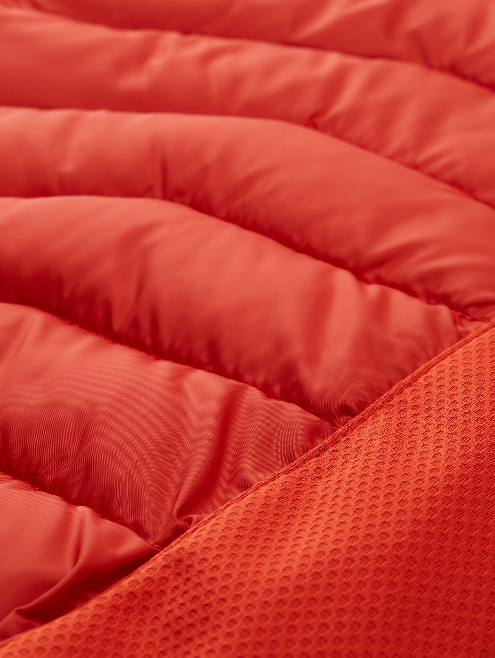 Veste hybride - fire red - Vue détaillée du produit