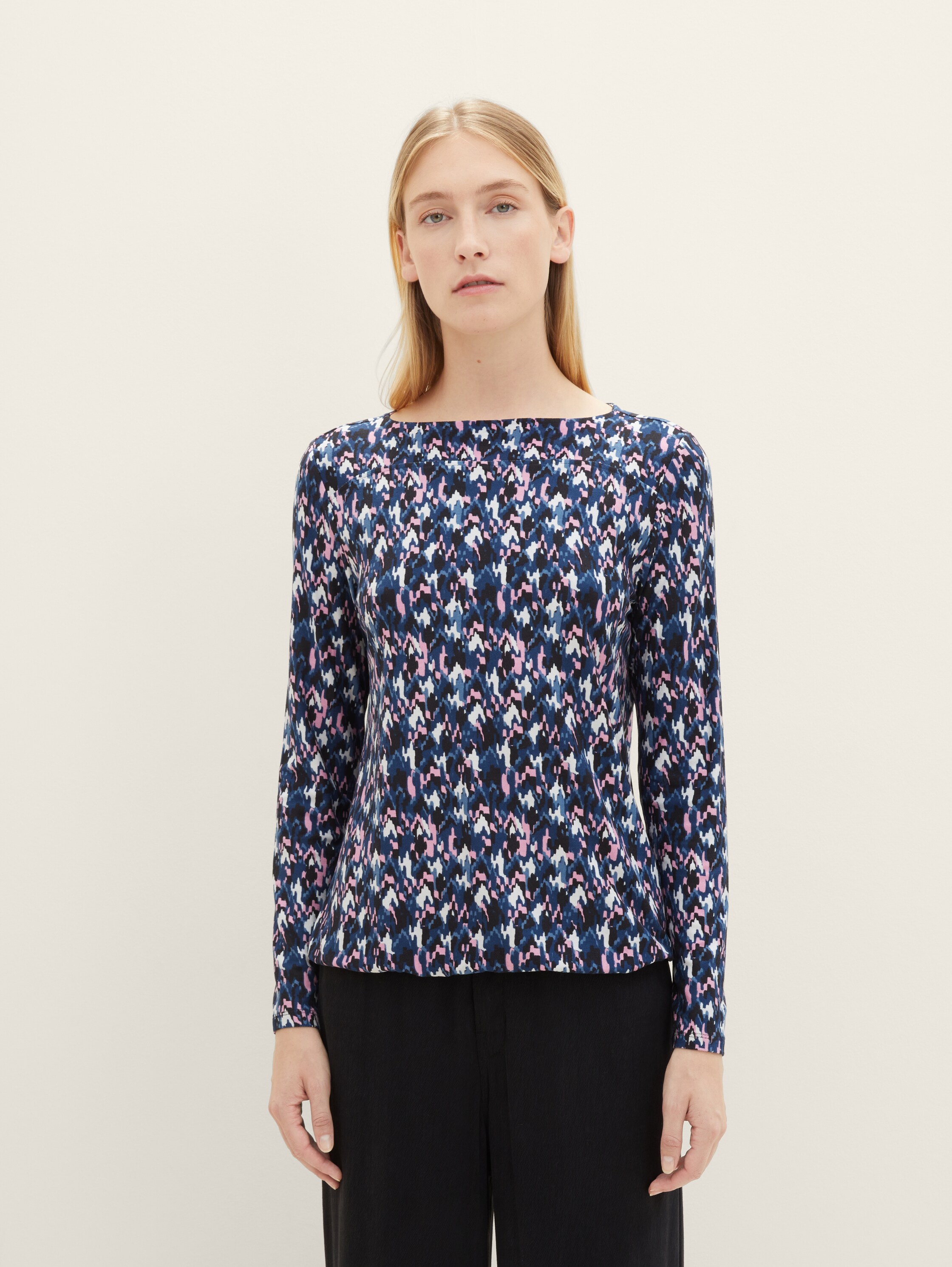 Langarmshirt mit Allover-Print - 3
