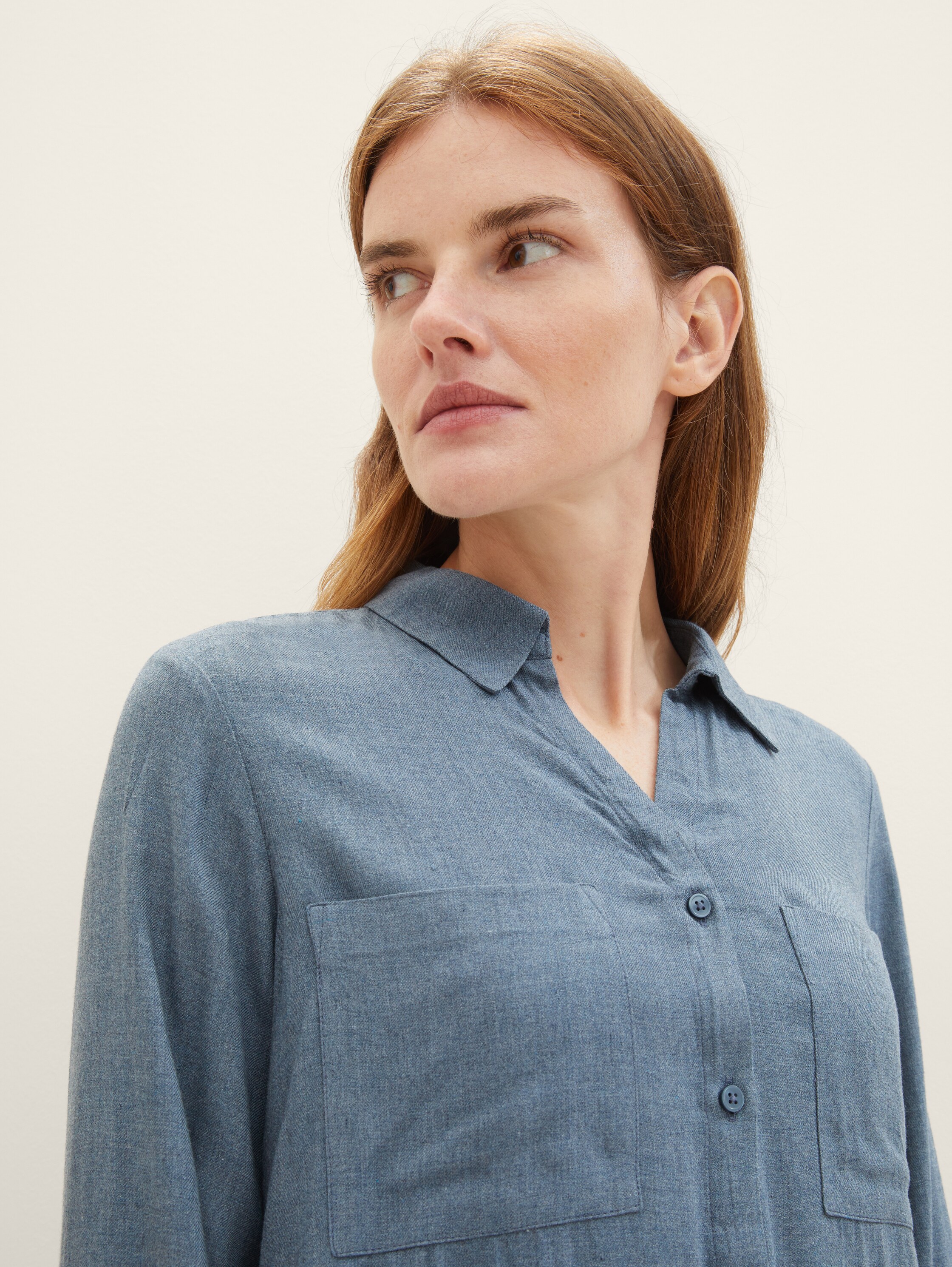 Bluse in Melange Optik - stormy sea blue melange - Detail-Model-Ansicht